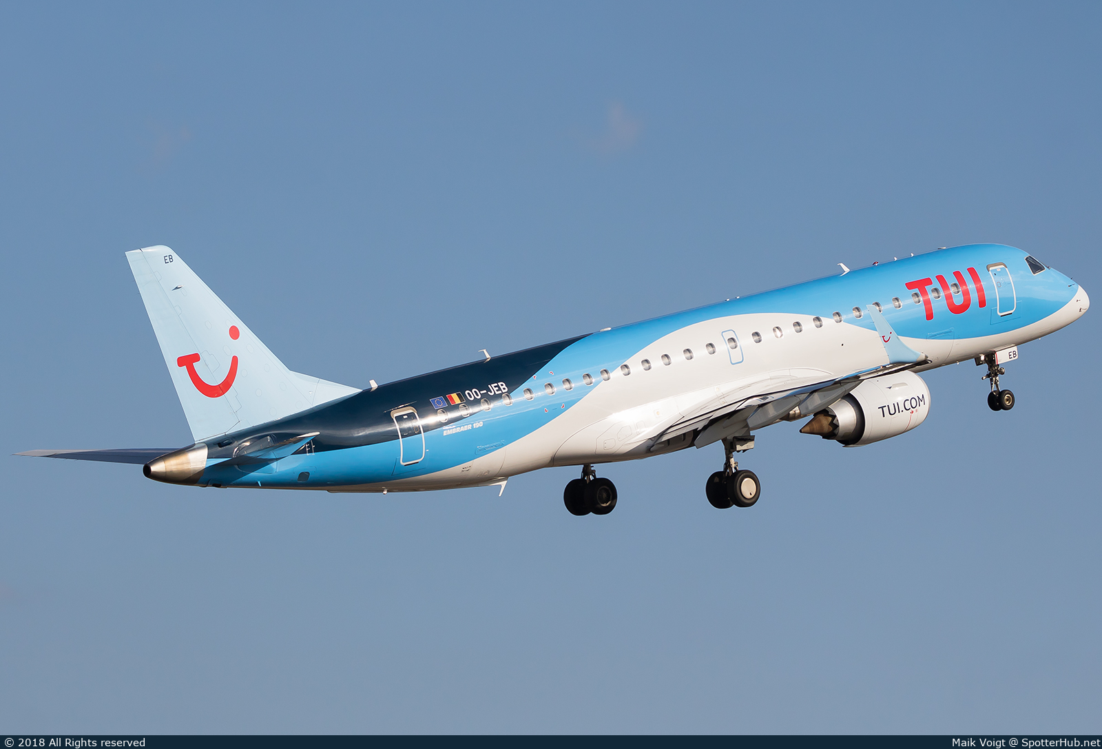 Photo of OO-JEB - Embraer ERJ-190STD operated by TUI Airlines Belgium