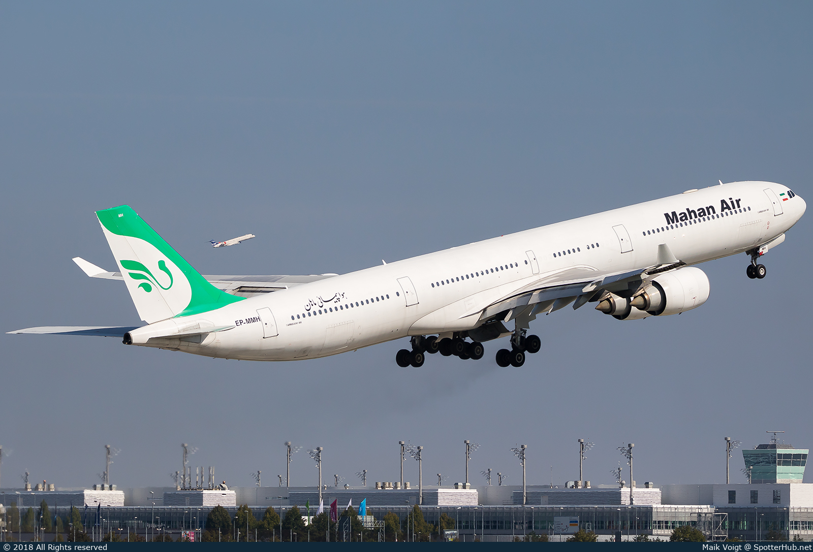 Photo of EP-MMH - Airbus A340-642 operated by Mahan Air