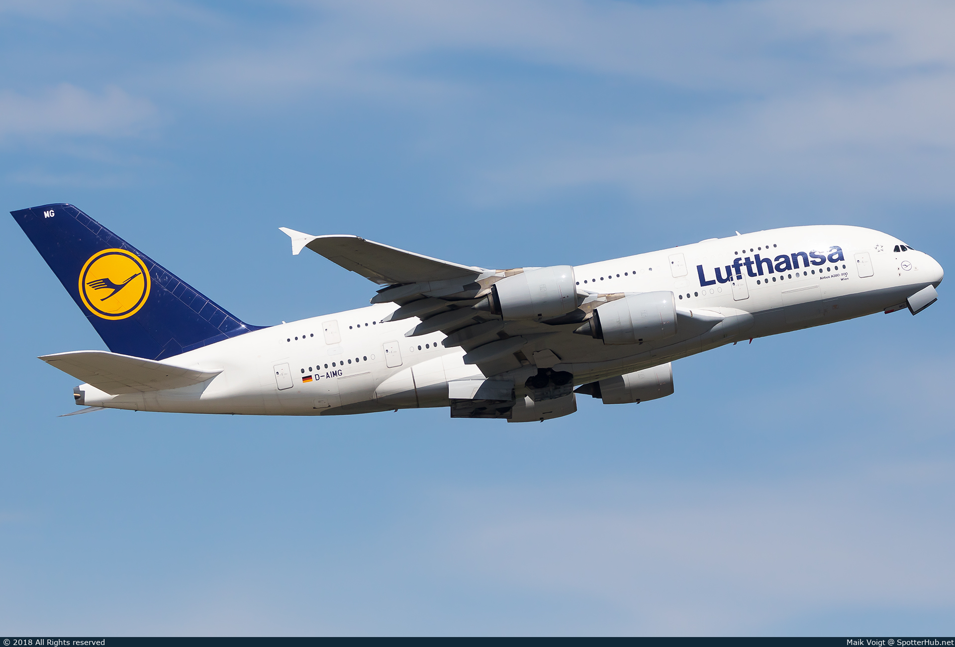 Photo of D-AIMG - Airbus A380-841 operated by Lufthansa