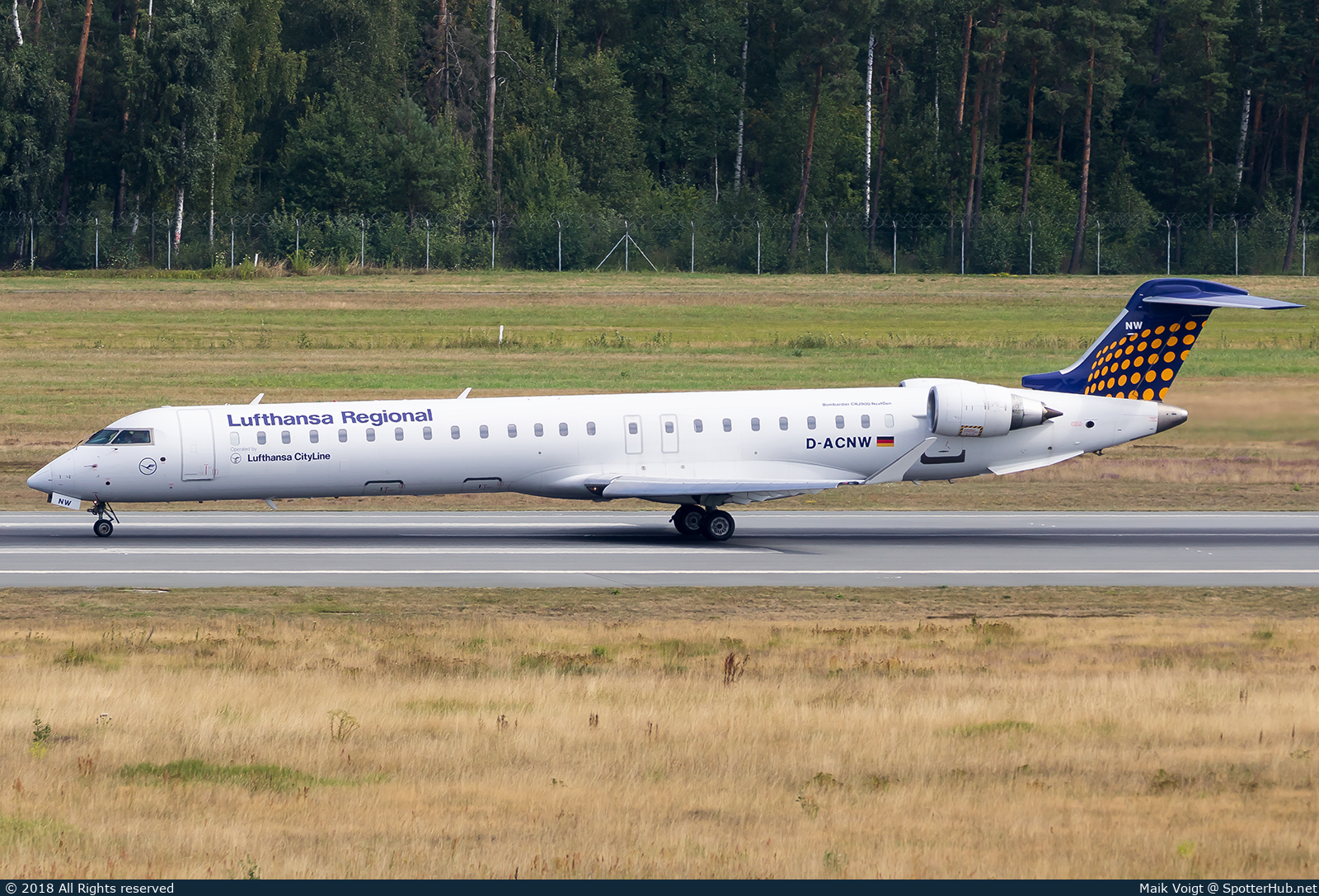 Photo of D-ACNW - Bombardier CRJ-900LR operated by Lufthansa CityLine