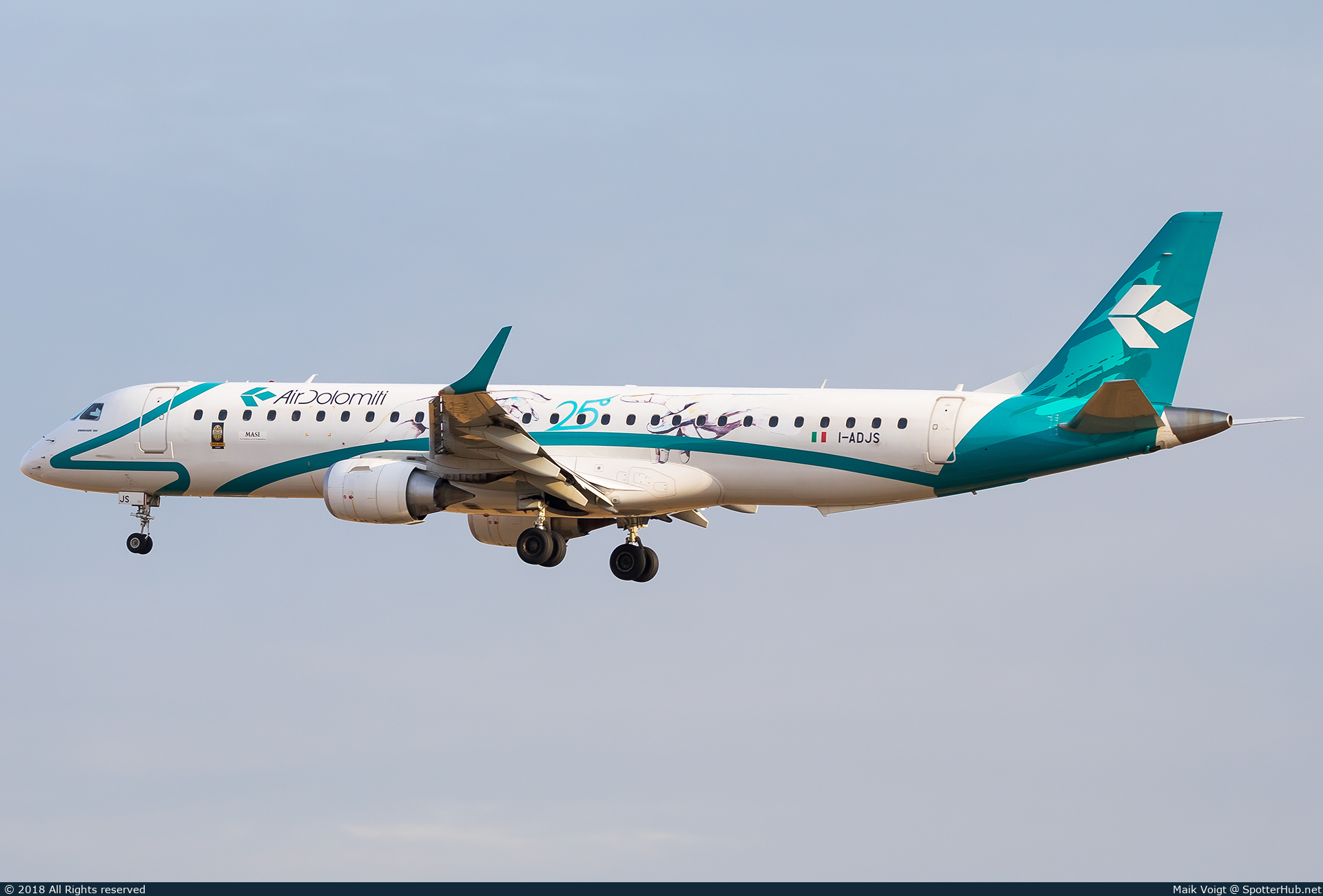 Photo of I-ADJS - Embraer ERJ-195LR operated by Air Dolomiti