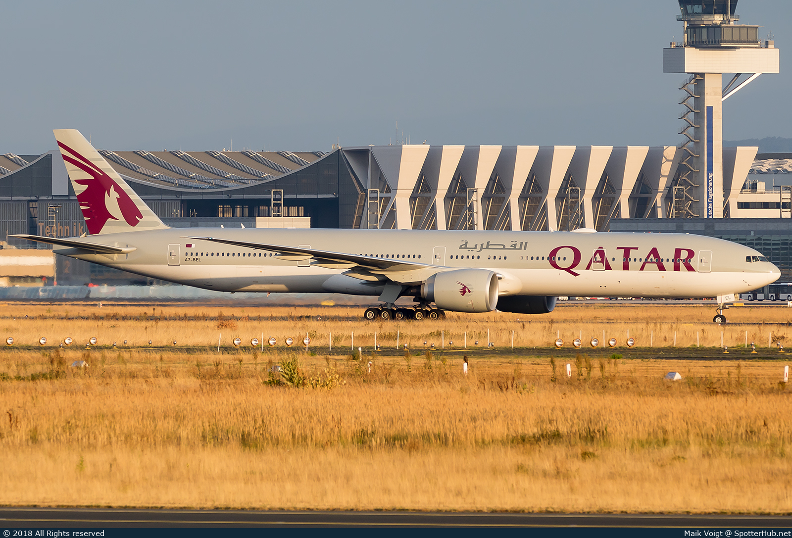 Photo of A7-BEL - Boeing 777-3DZ(ER) operated by Qatar Airways