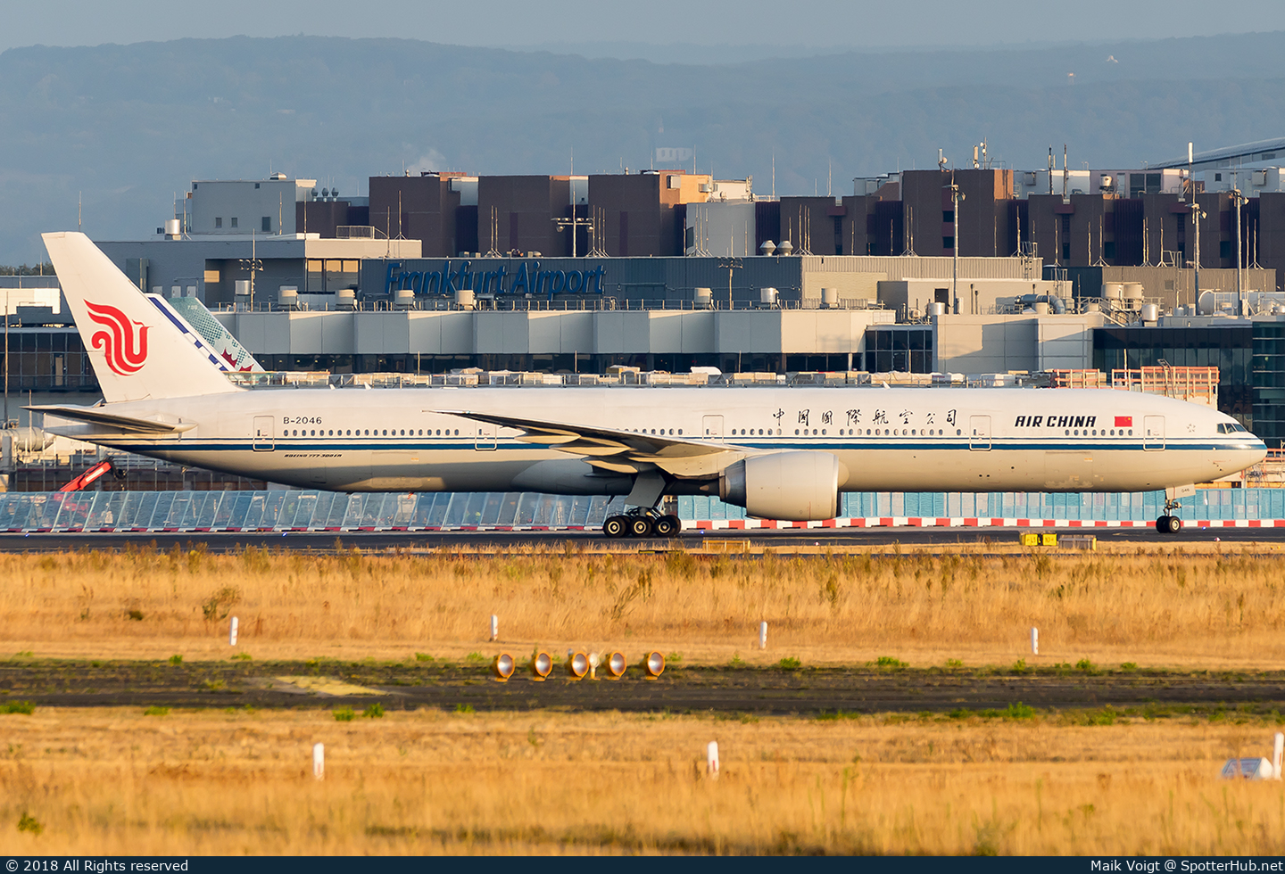 Photo of B-2046 - Boeing 777-39L(ER) operated by Air China