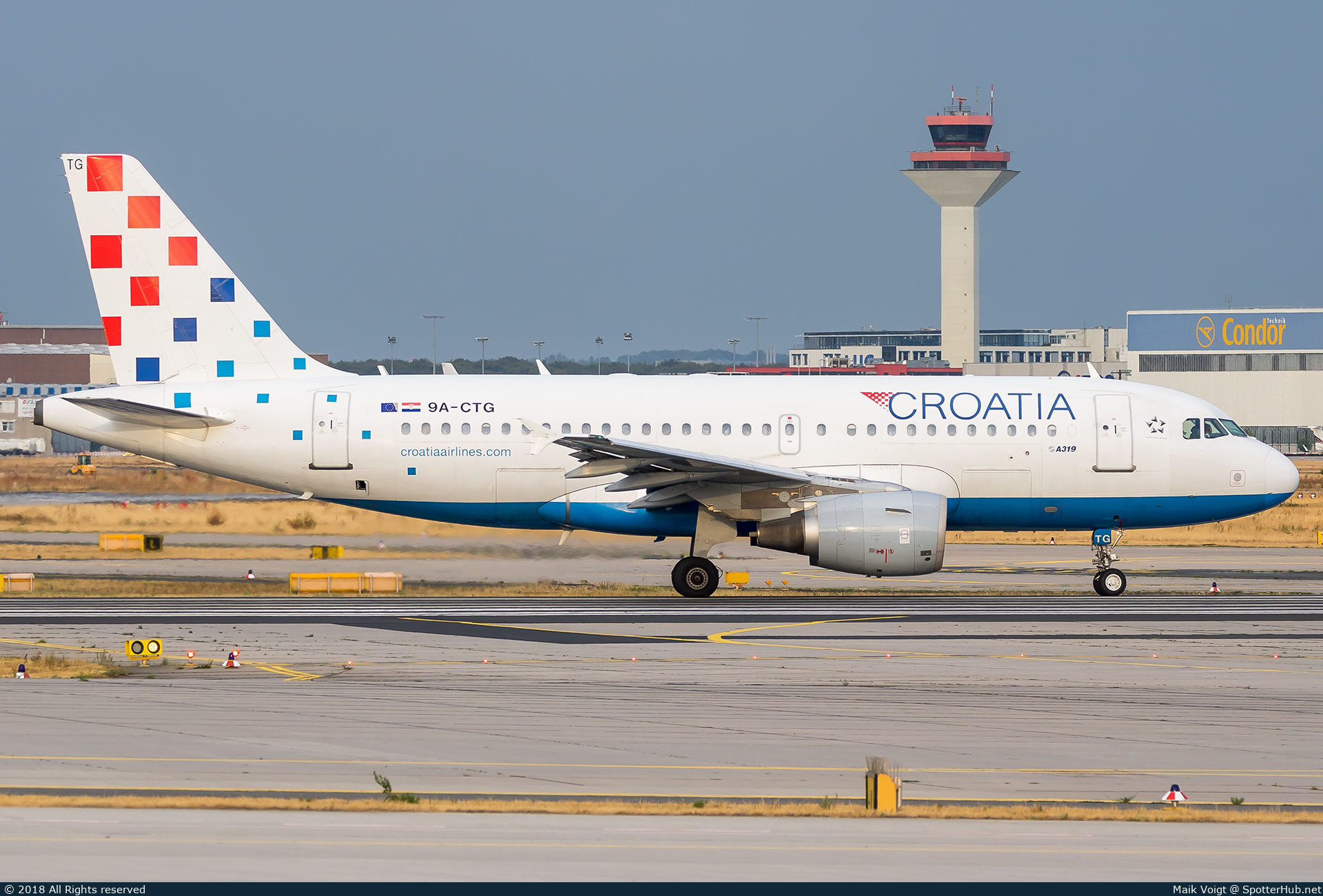 Photo of 9A-CTG - Airbus A319-112 operated by Croatia Airlines