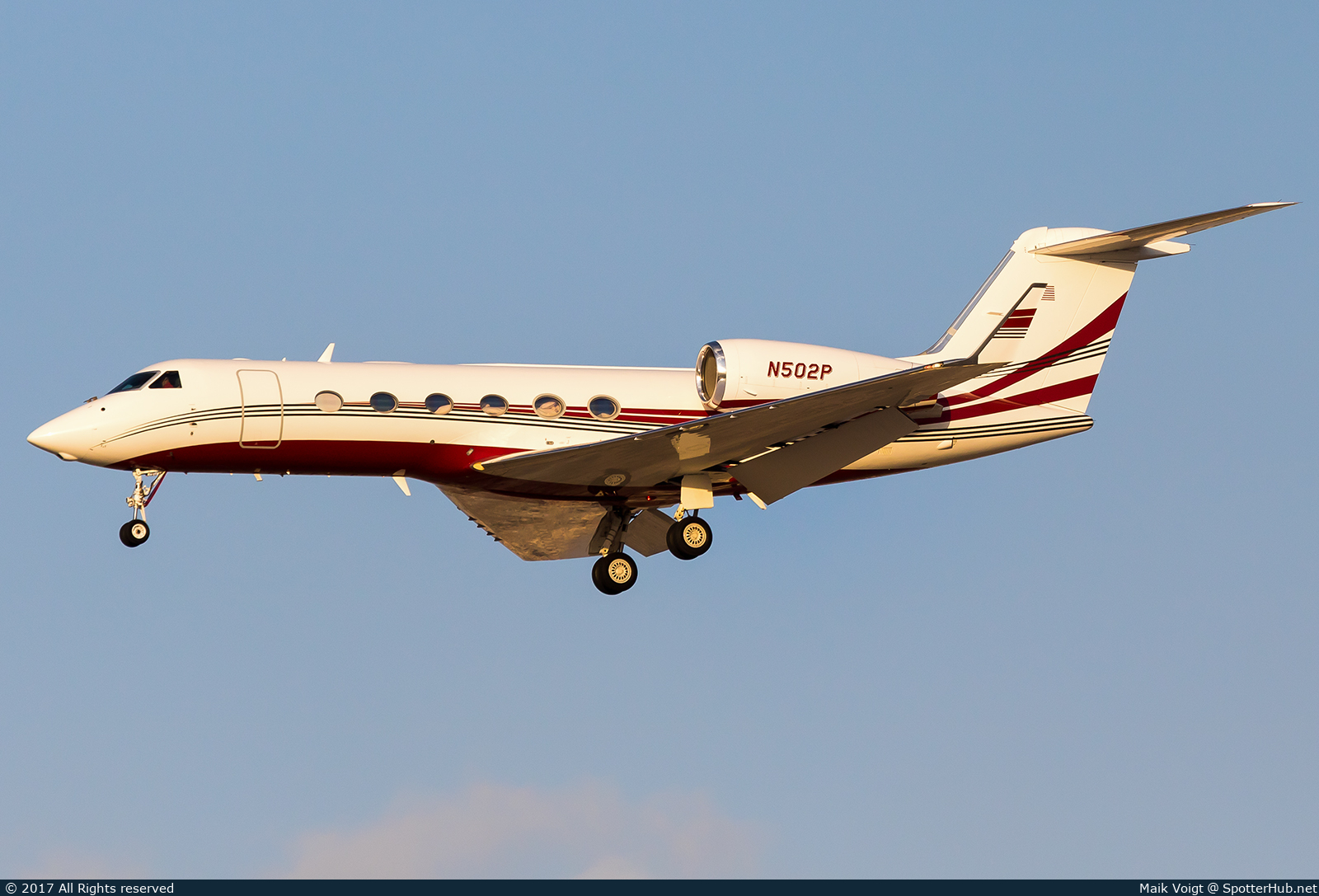 Photo of N502P - Gulfstream GIV-X (G450) operated by Wingtip Aviation
