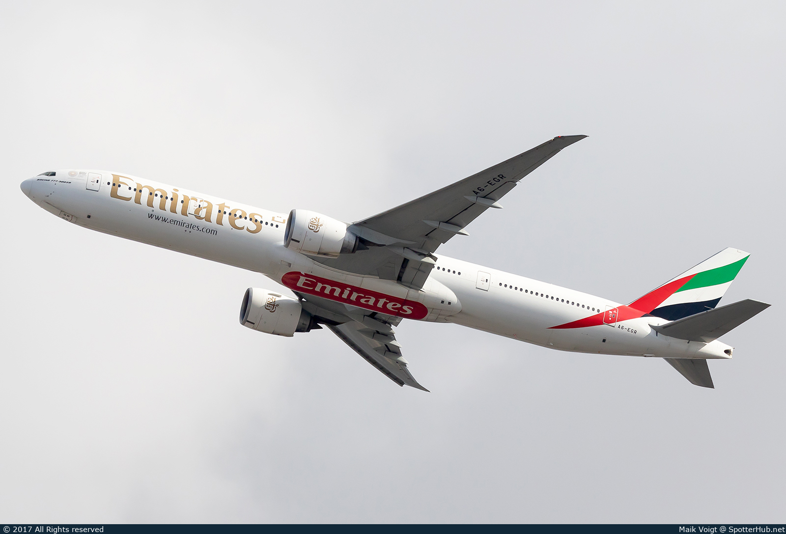 Photo of A6-EGR - Boeing 777-31H(ER) operated by Emirates