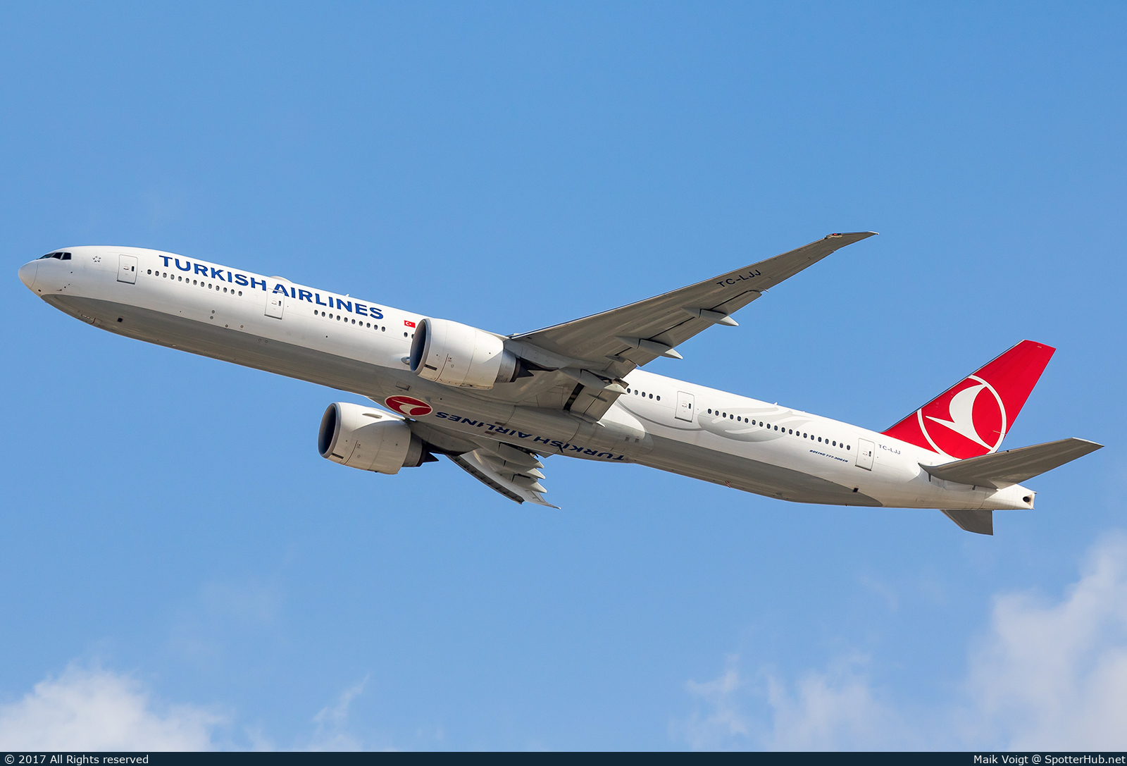 Photo of TC-LJJ - Boeing 777-3F2(ER) operated by Turkish Airlines