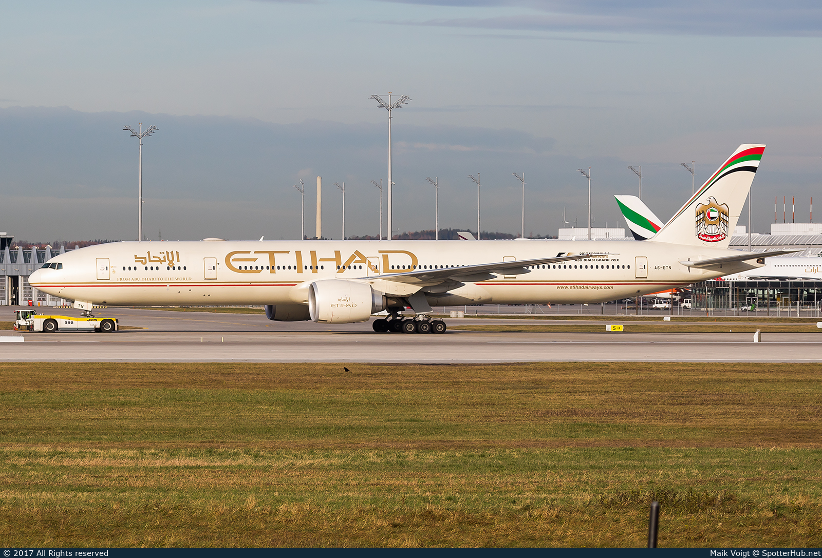 Photo of A6-ETN - Boeing 777-3FX(ER) operated by Etihad Airways
