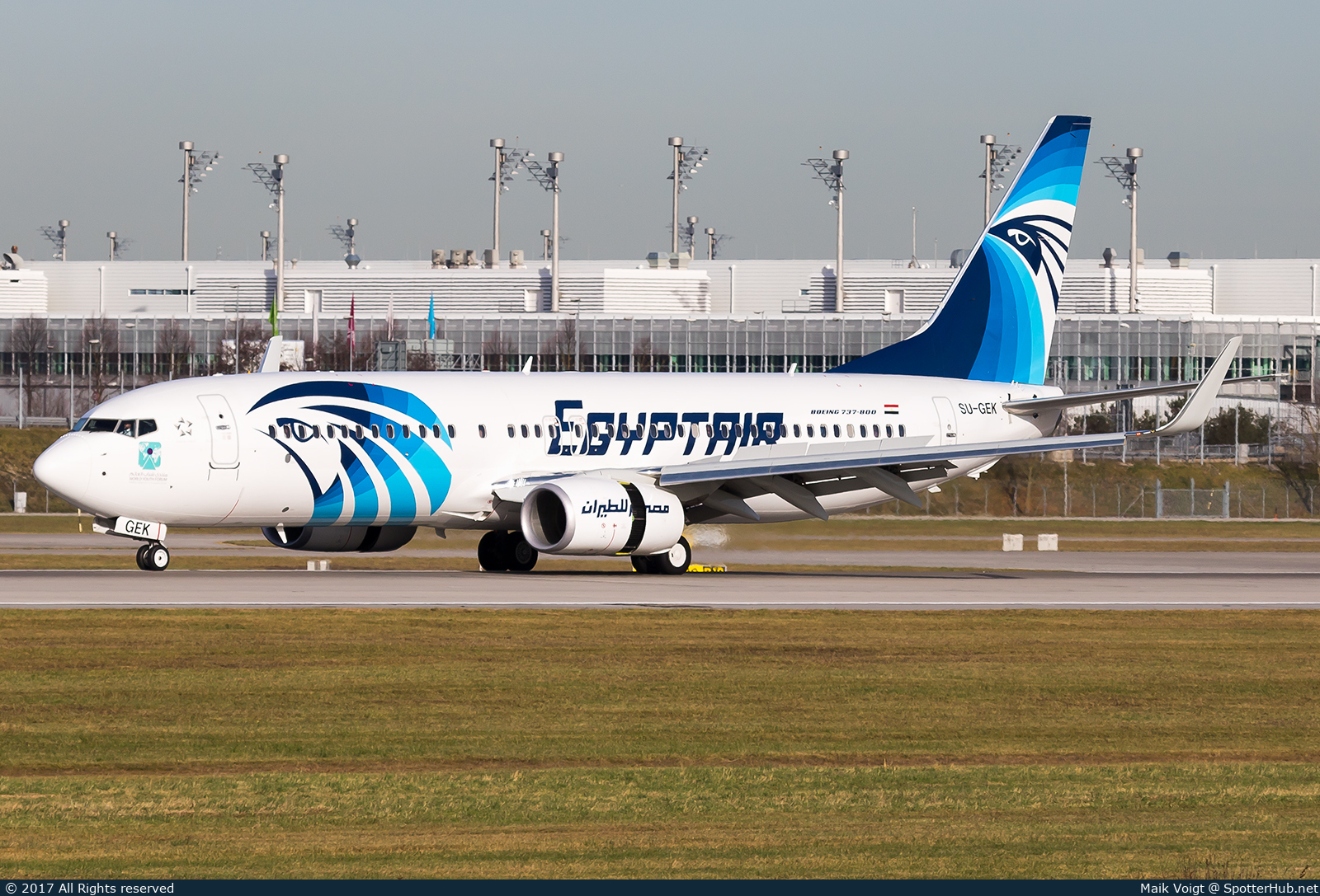 Photo of SU-GEK - Boeing 737-866 operated by Egyptair