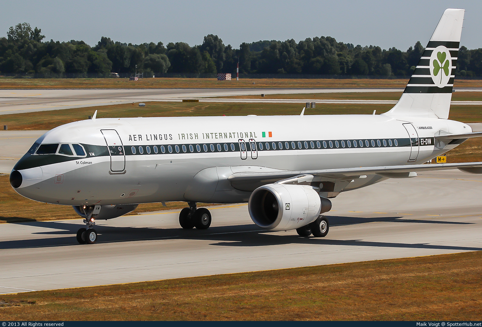 Photo of EI-DVM - Airbus A320-214 operated by Aer Lingus