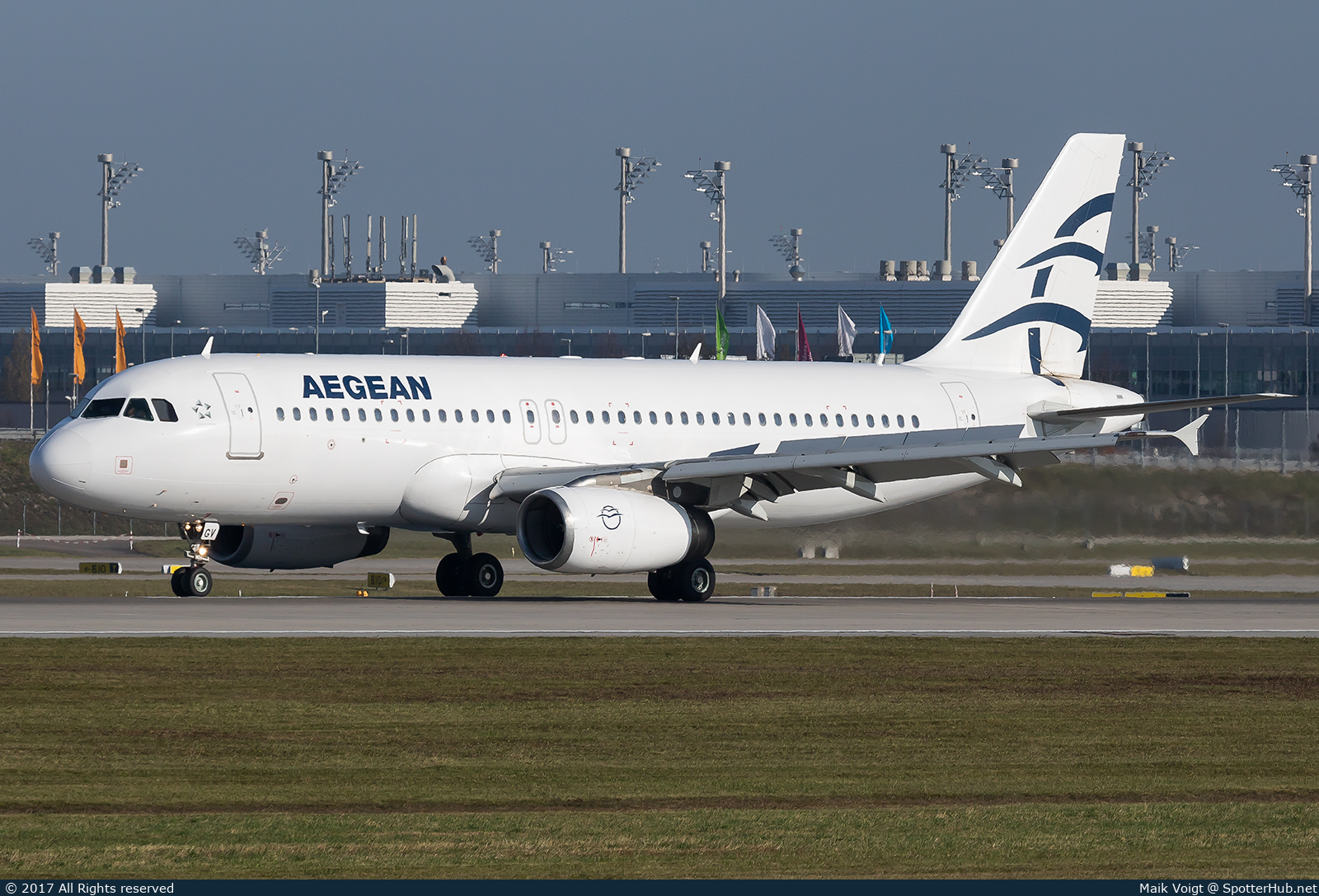 Photo of SX-DGV - Airbus A320-232 operated by Aegean Airlines