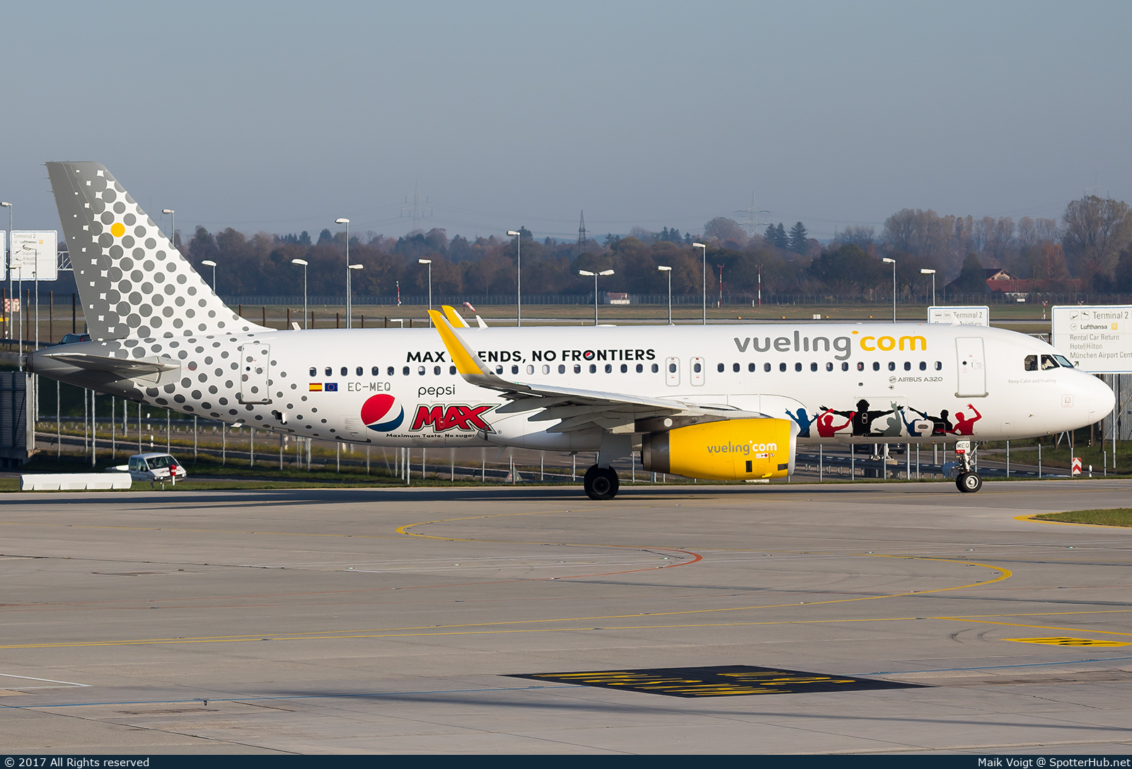 Photo of EC-MEQ - Airbus A320-232 operated by Vueling