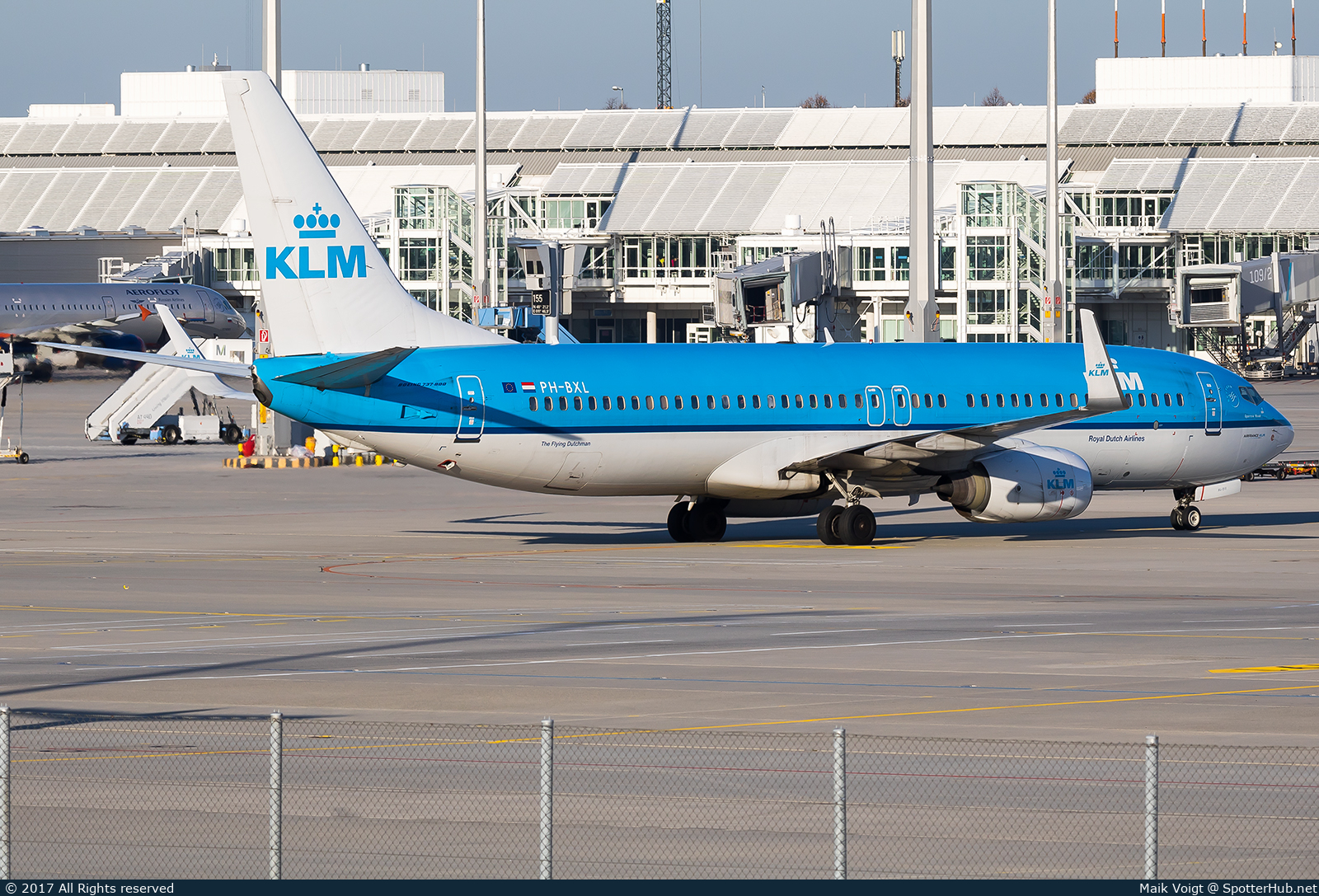 Photo of PH-BXL - Boeing 737-8K2 operated by KLM Royal Dutch Airlines