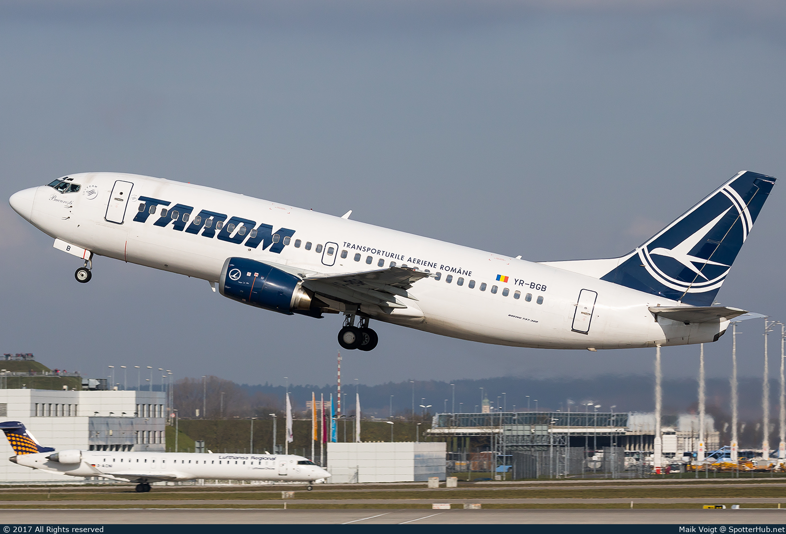 Photo of YR-BGB - Boeing 737-38J operated by Tarom - Romanian Air Transport