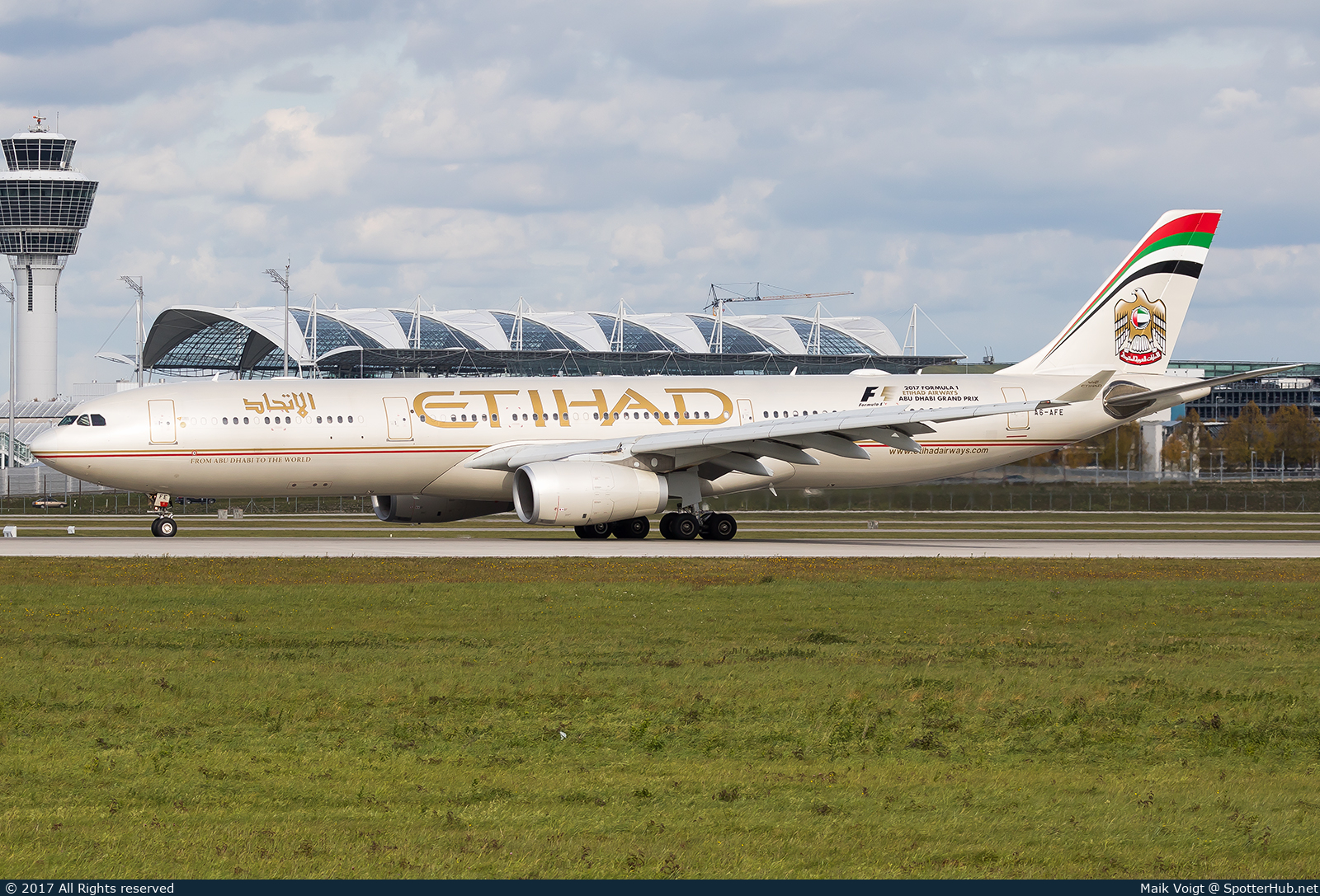 Photo of A6-AFE - Airbus A330-343 operated by Etihad Airways