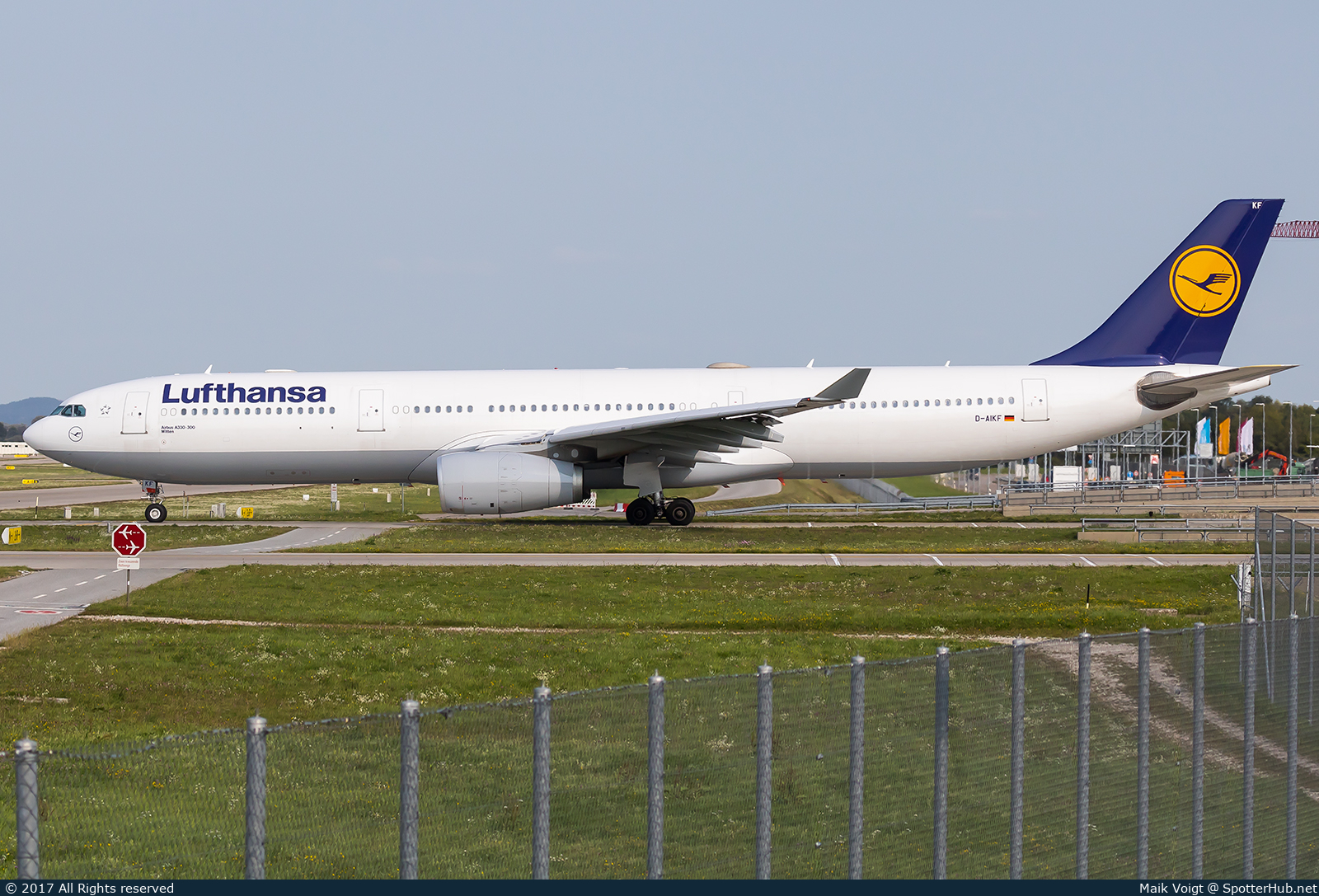 Photo of D-AIKF - Airbus A330-343 operated by Lufthansa