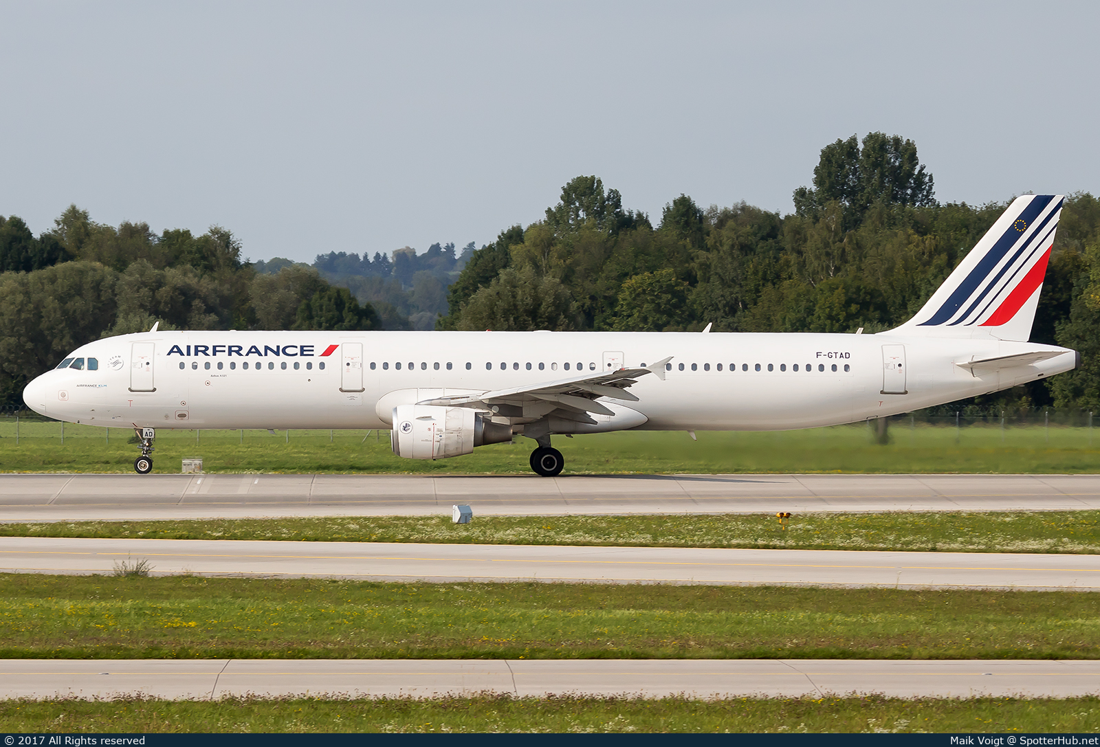 Photo of F-GTAD - Airbus A321-212 operated by Air France