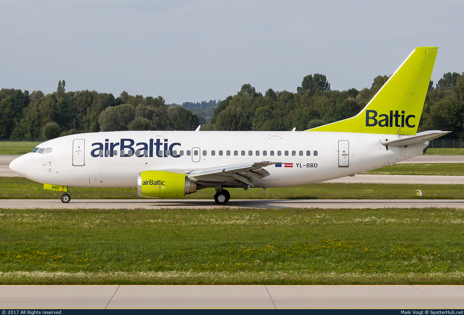 Photo of YL-BBD - Boeing 737-53S operated by airBaltic