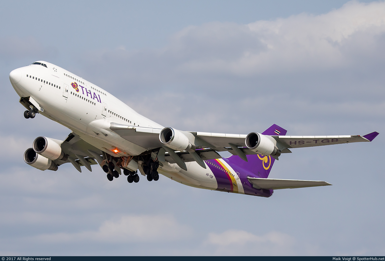 Photo of HS-TGB - Boeing 747-4D7 operated by Thai Airways International