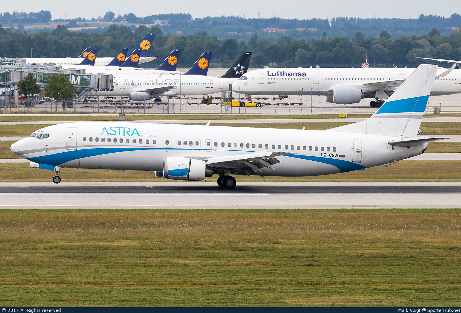 Photo of LZ-CGW - Boeing 737-46J operated by Astra Airlines