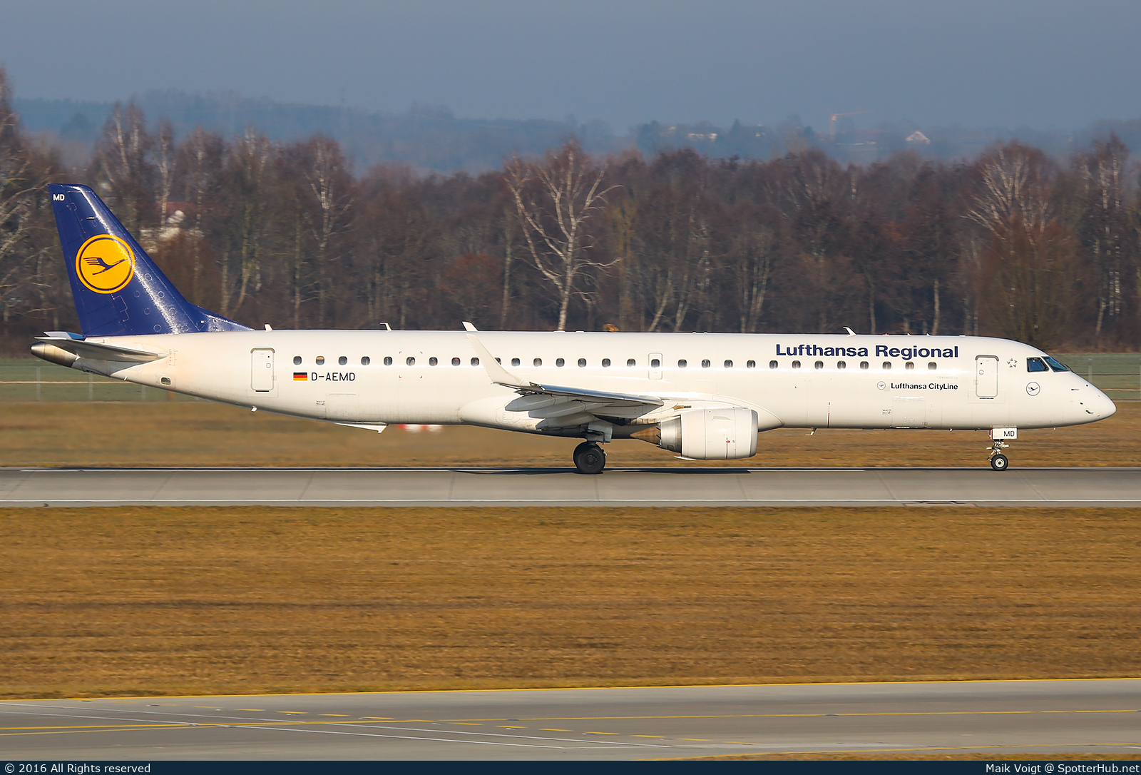 Photo of D-AEMD - Embraer ERJ-195LR operated by Lufthansa CityLine