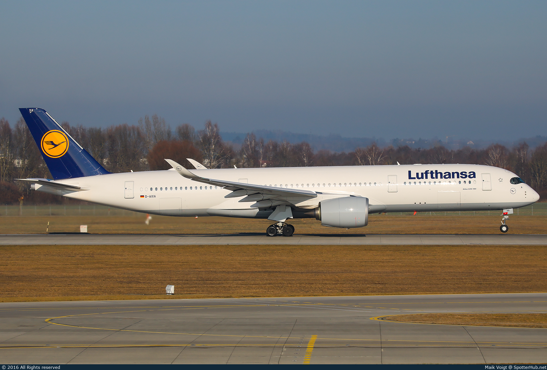 Photo of D-AIXA - Airbus A350-941 operated by Lufthansa