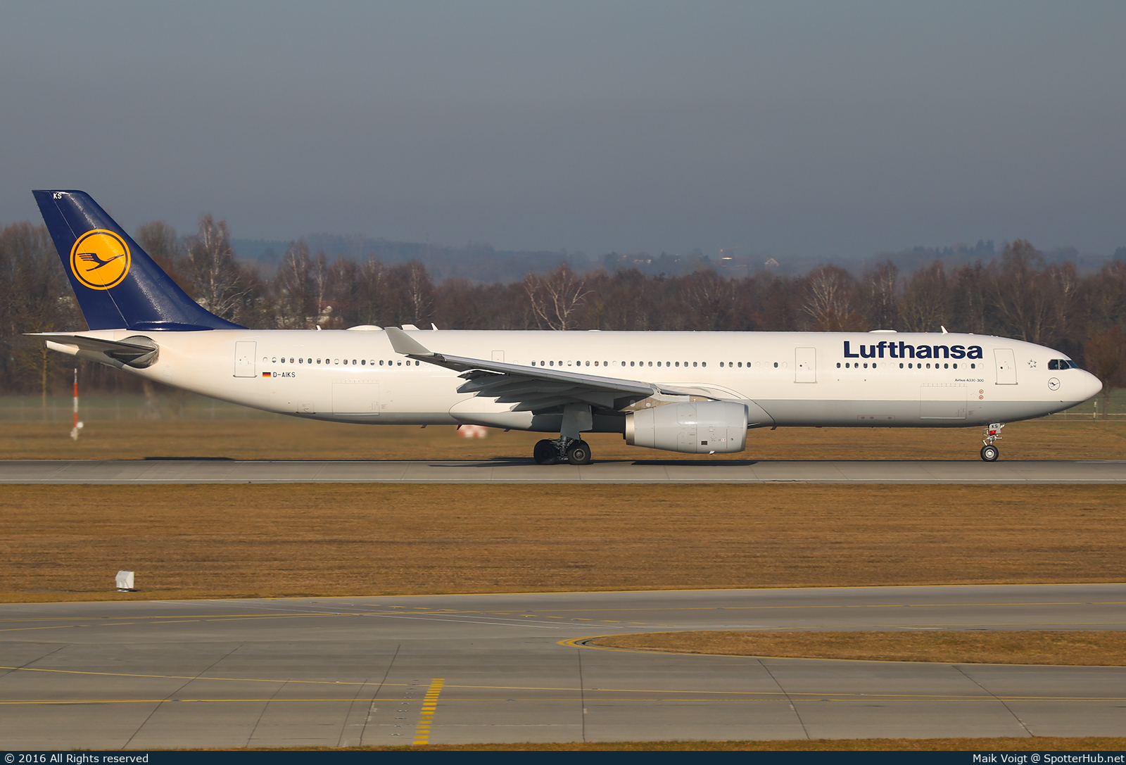 Photo of D-AIKS - Airbus A330-343 operated by Lufthansa