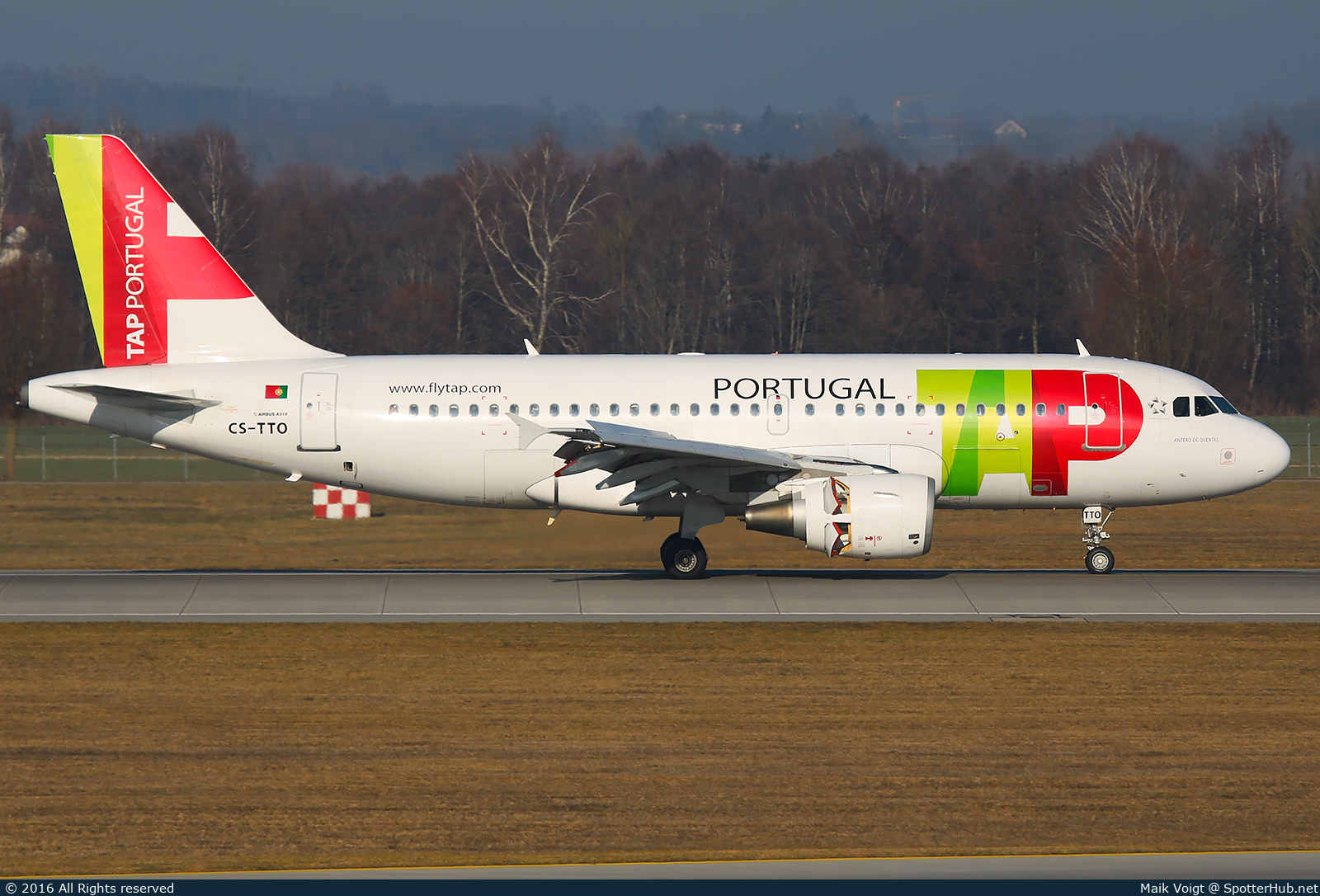 Photo of CS-TTO - Airbus A319-111 operated by TAP Air Portugal