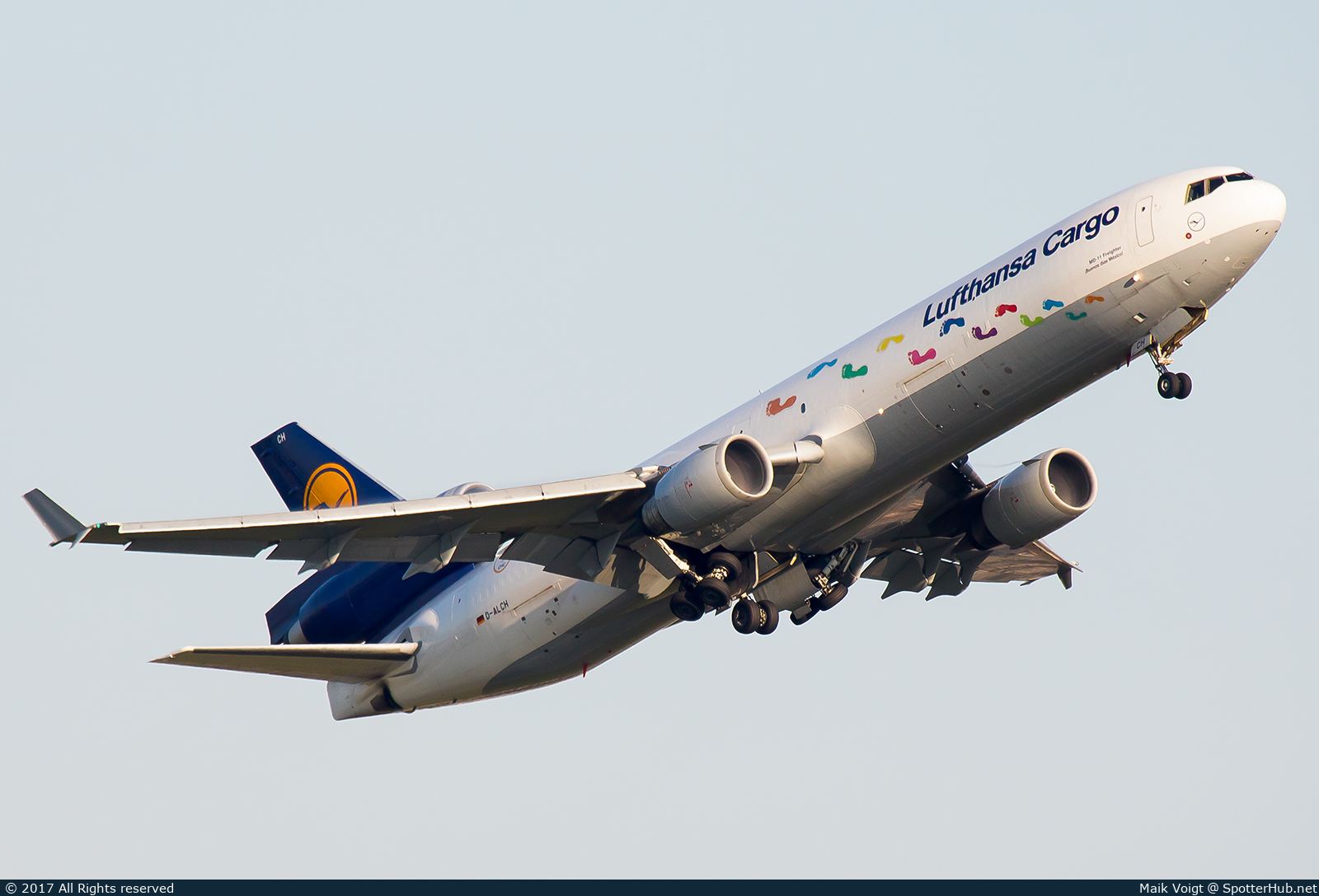 Photo of D-ALCH - McDonnell Douglas MD-11(F) operated by Lufthansa Cargo
