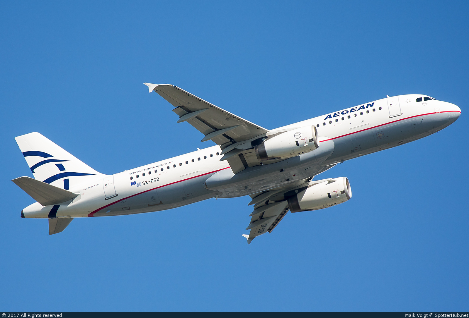 Photo of SX-DGB - Airbus A320-232 operated by Aegean Airlines