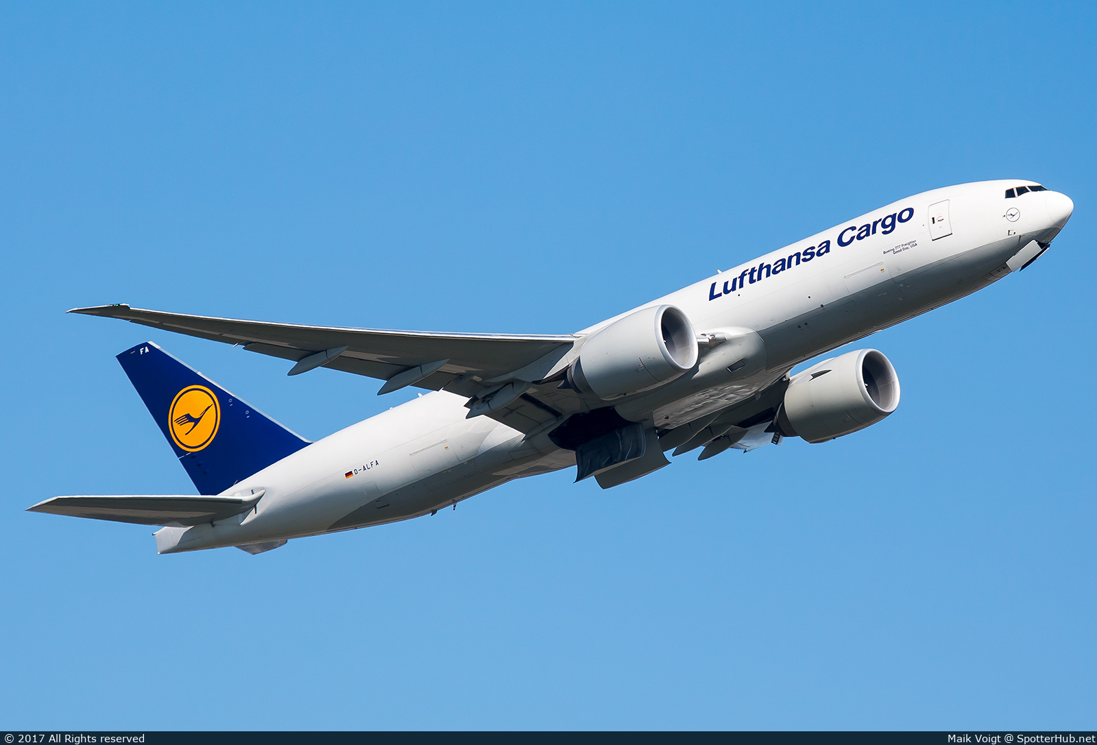 Photo of D-ALFA - Boeing 777-FBT operated by Lufthansa Cargo