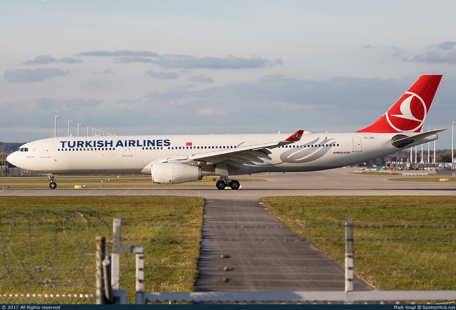 Photo of TC-JNO - Airbus A330-343 operated by Turkish Airlines