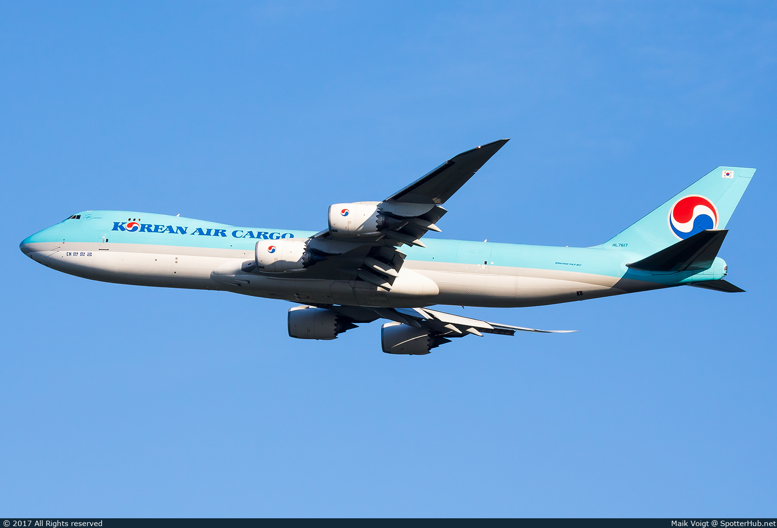 Photo of HL7617 - Boeing 747-8B5F operated by Korean Air Cargo