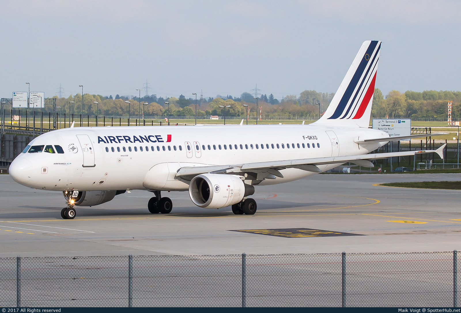 Photo of F-GKXO - Airbus A320-214 operated by Air France