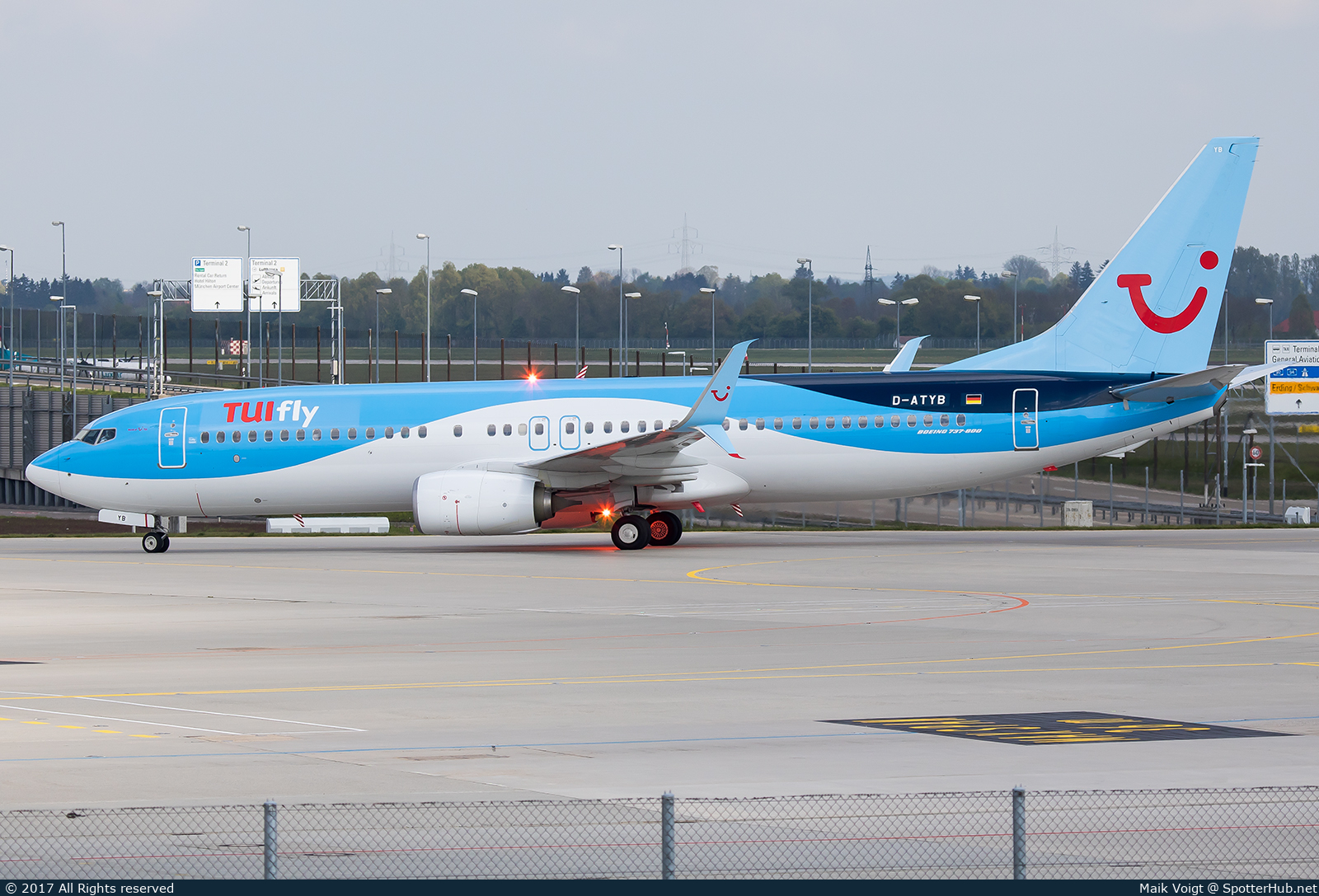 Photo of D-ATYB - Boeing 737-8K5 operated by TUIfly