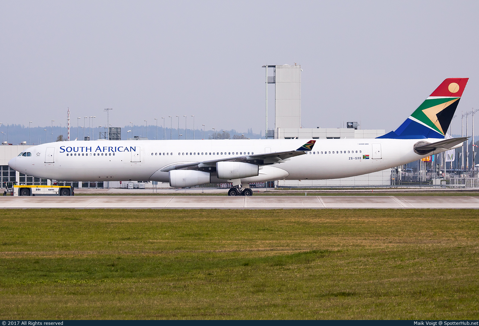 Photo of ZS-SXE - Airbus A340-313 operated by South African Airways