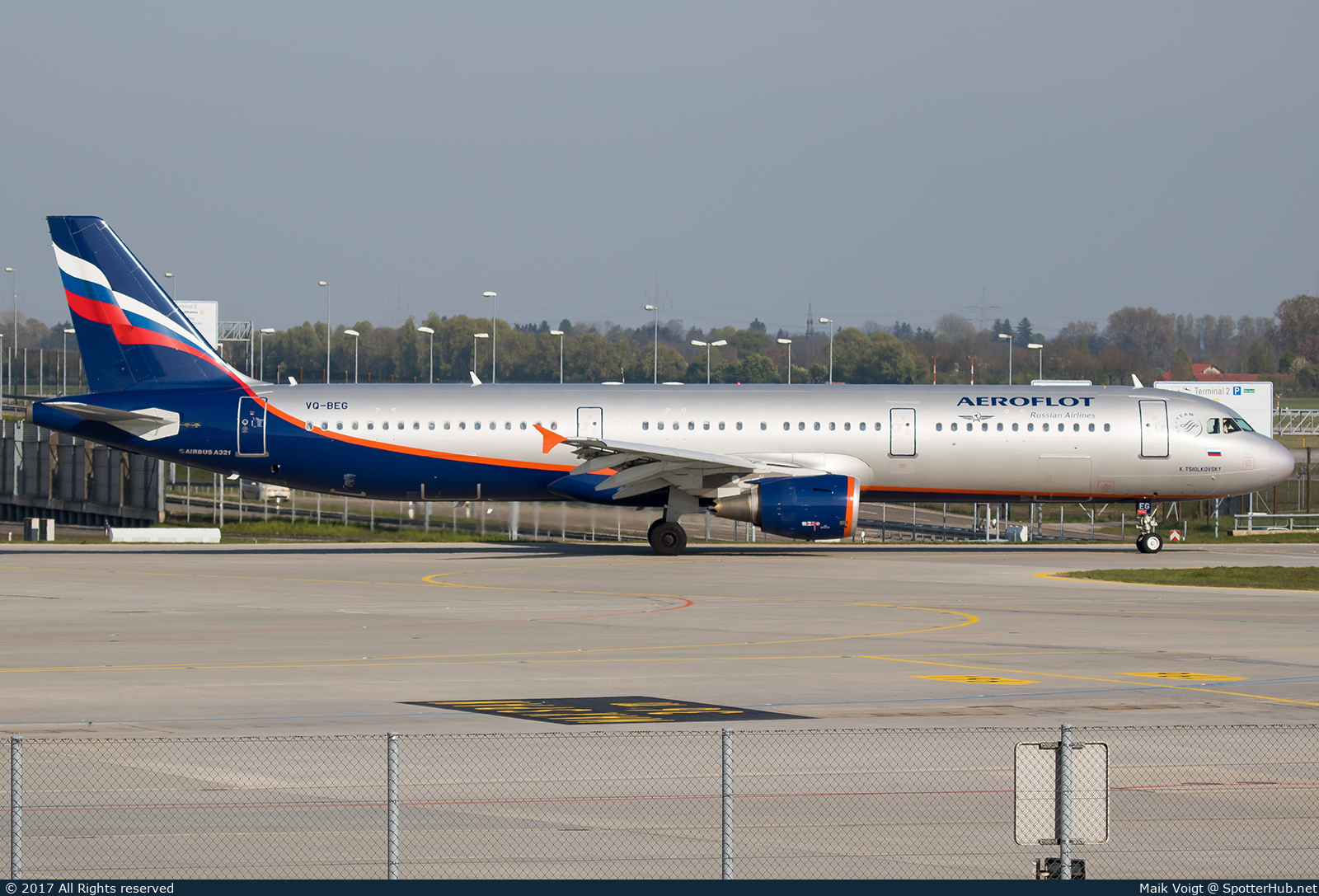 Photo of VQ-BEG - Airbus A321-211 operated by Aeroflot