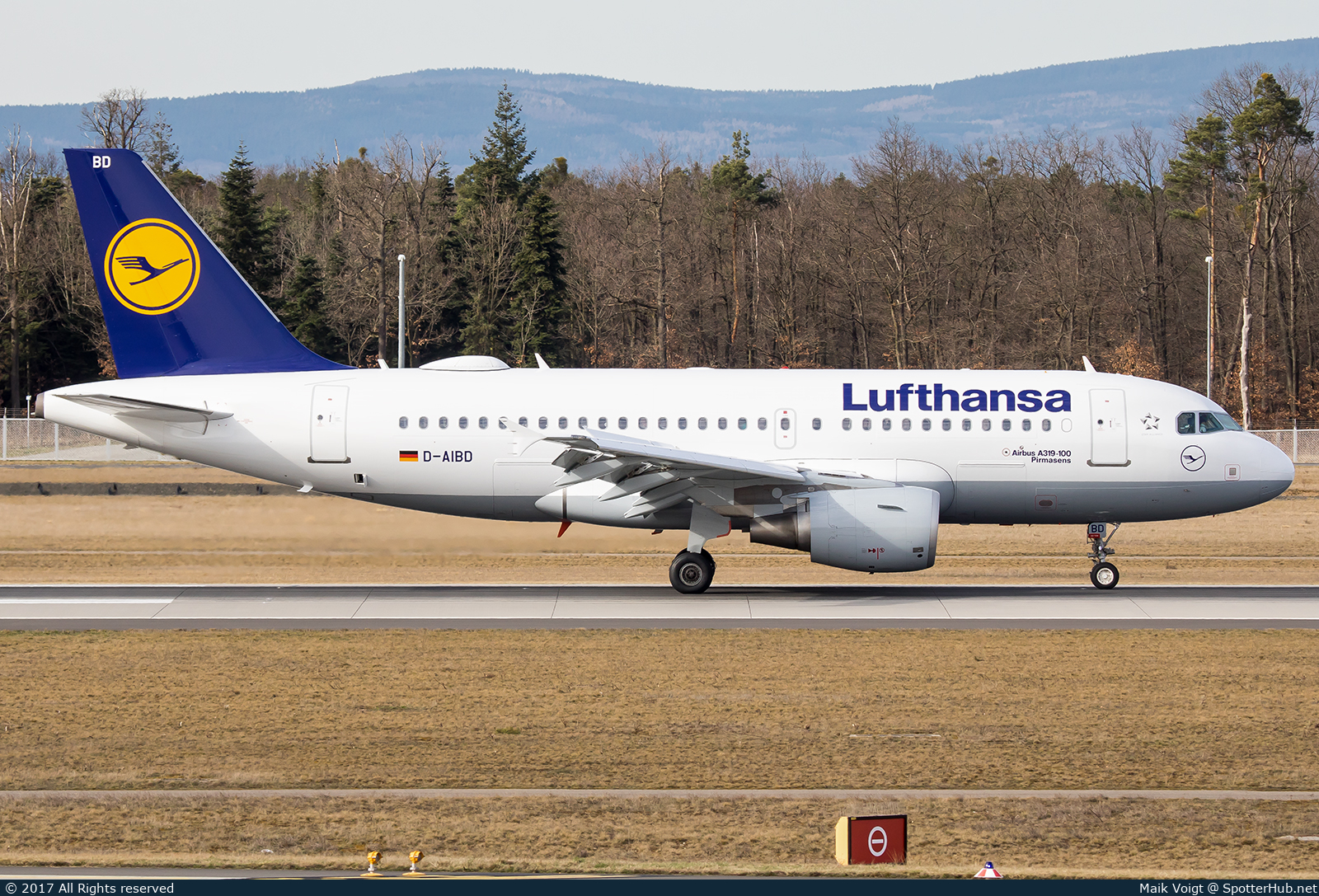 Photo of D-AIBD - Airbus A319-112 operated by Lufthansa