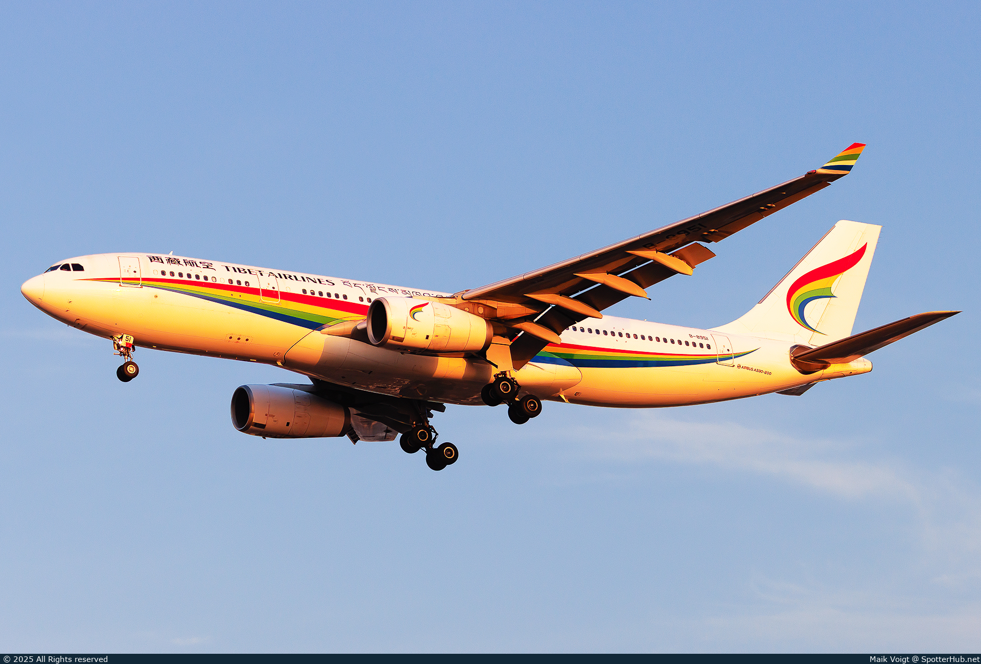 Photo of B-8951 - Airbus A330-243 operated by Tibet Airlines
