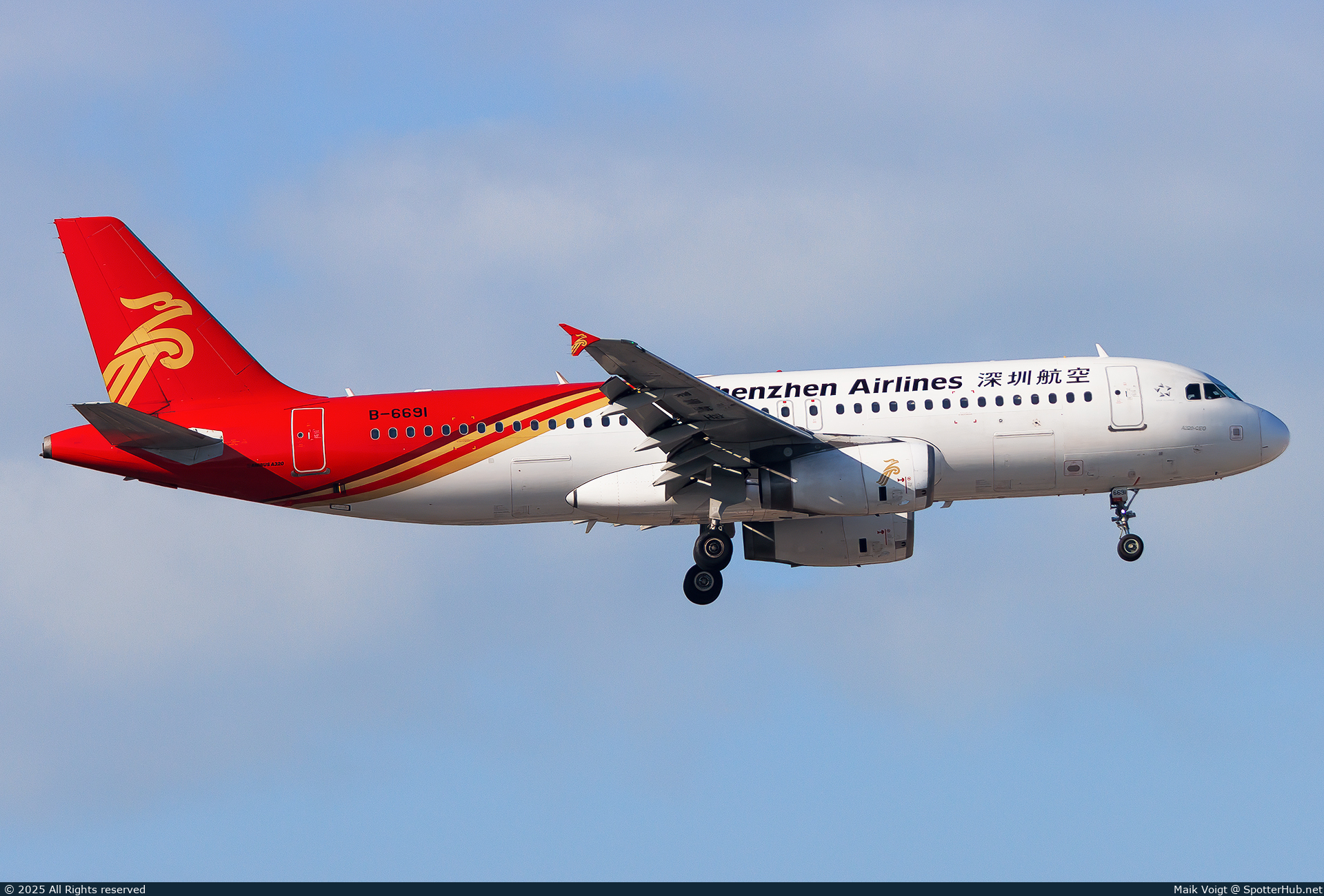 Photo of B-6691 - Airbus A320-232 operated by Shenzhen Airlines