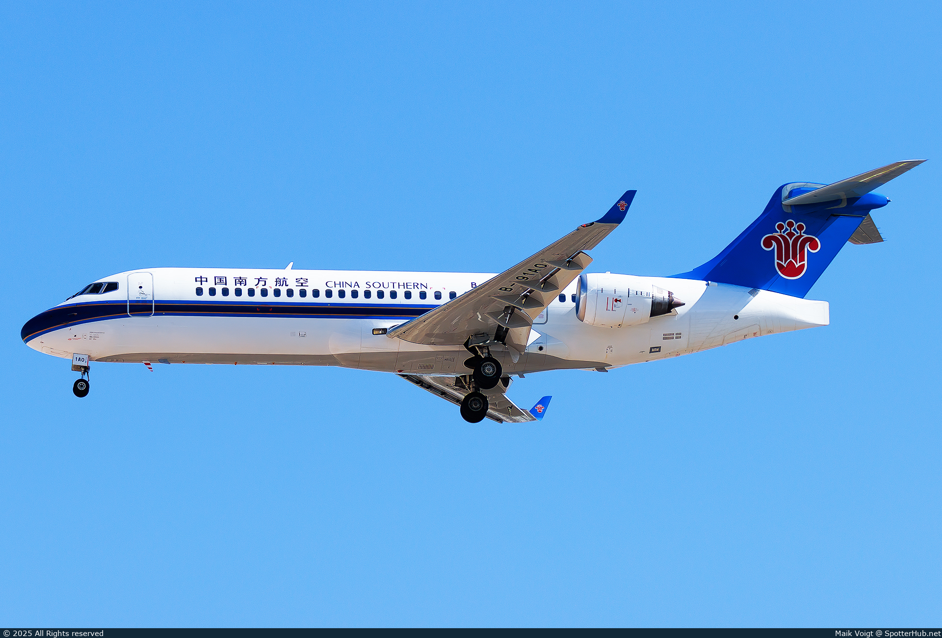 Photo of B-91A0 - COMAC C909 operated by China Southern Airlines