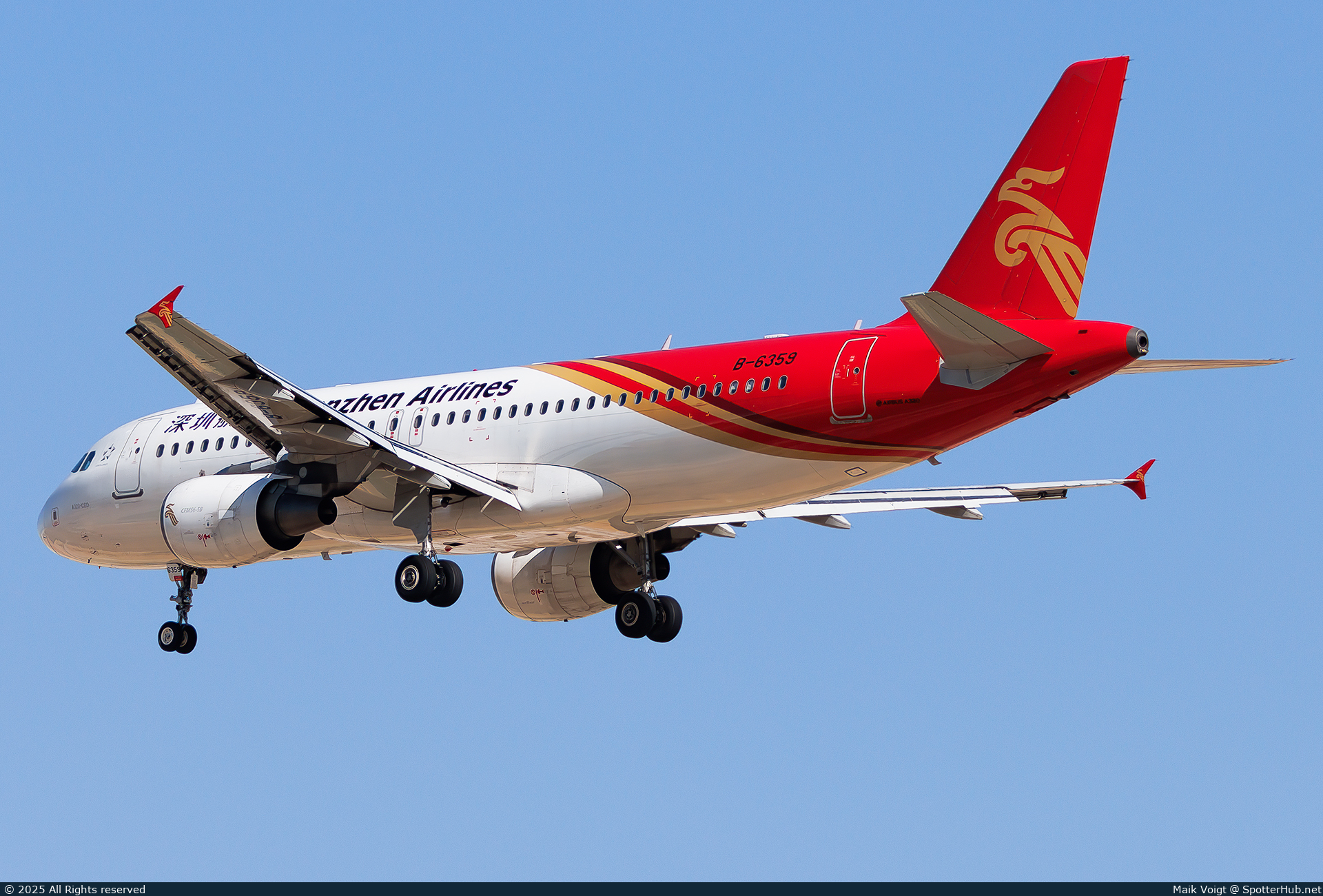 Photo of B-6359 - Airbus A320-214 operated by Shenzhen Airlines