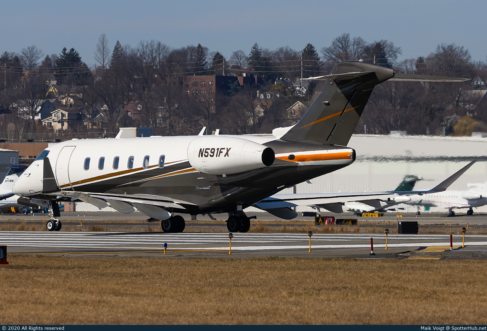 Photo of N591FX - Bombardier Challenger 350 operated by Flexjet