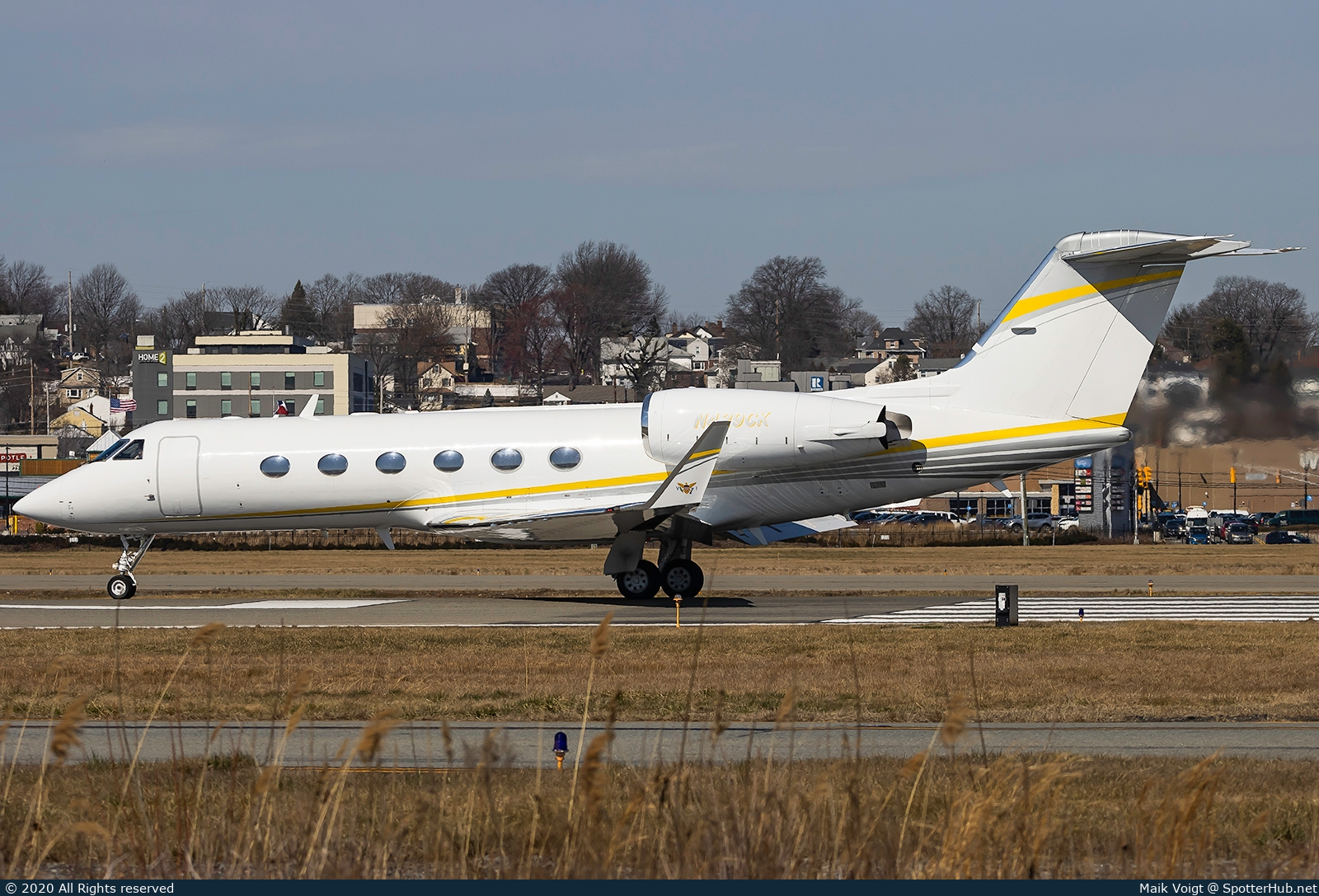 Photo of N429CK - Gulfstream GIV-SP operated by STA Jets