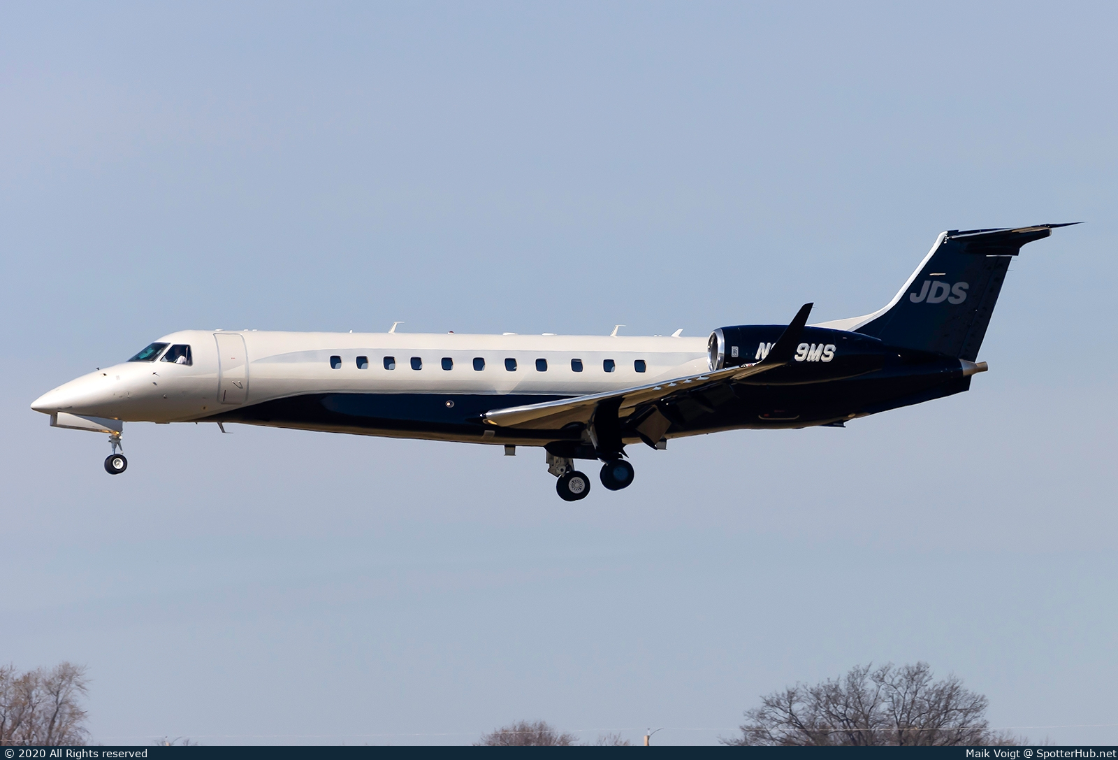 Photo of N679MS - Embraer Legacy 600 operated by Excelaire