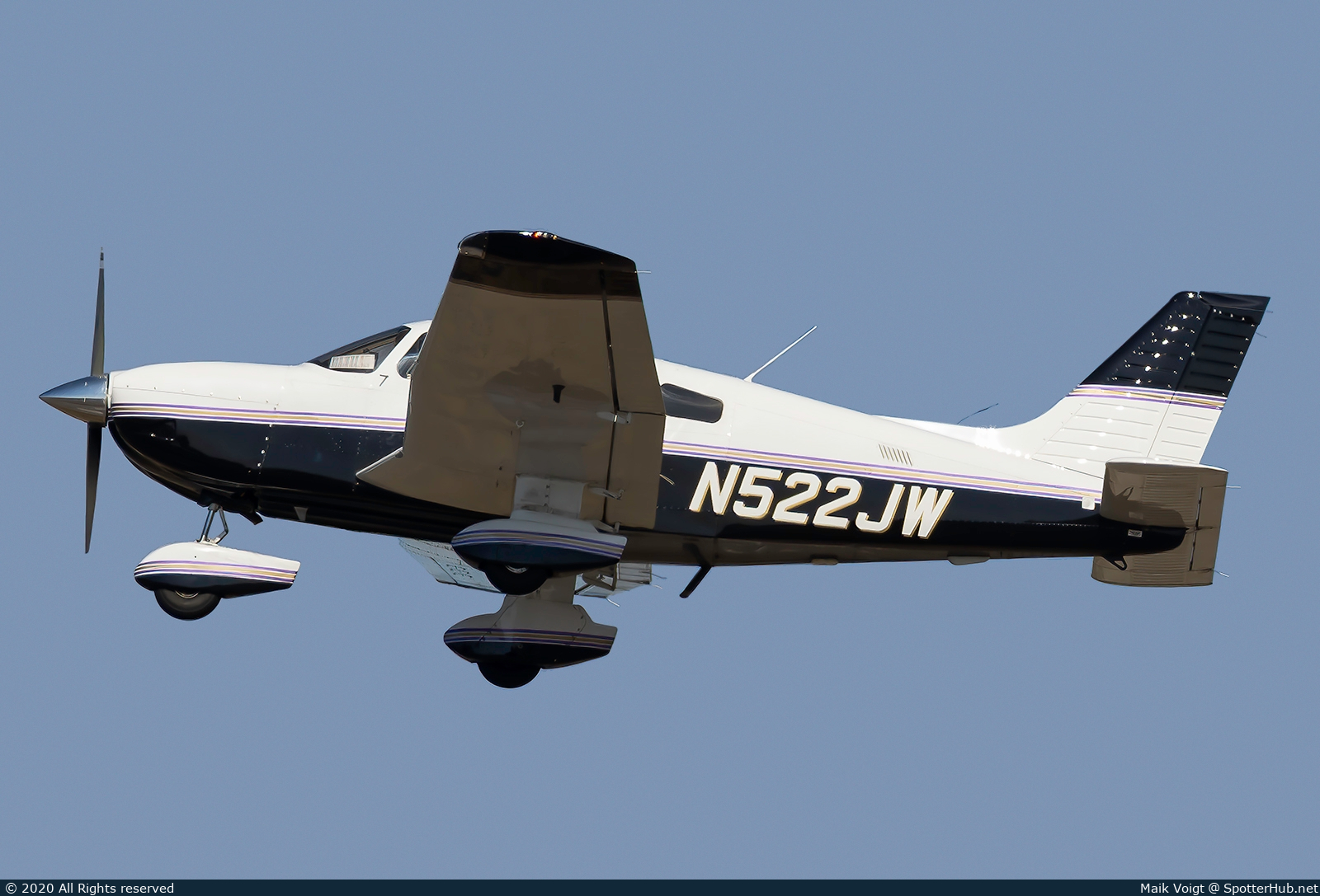 Photo of N522JW - Piper PA-28-181 Archer III operated by Long Island Aviators