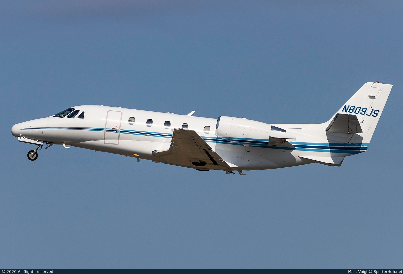 Photo of N809JS - Cessna 560XL Citation Excel operated by flyExclusive