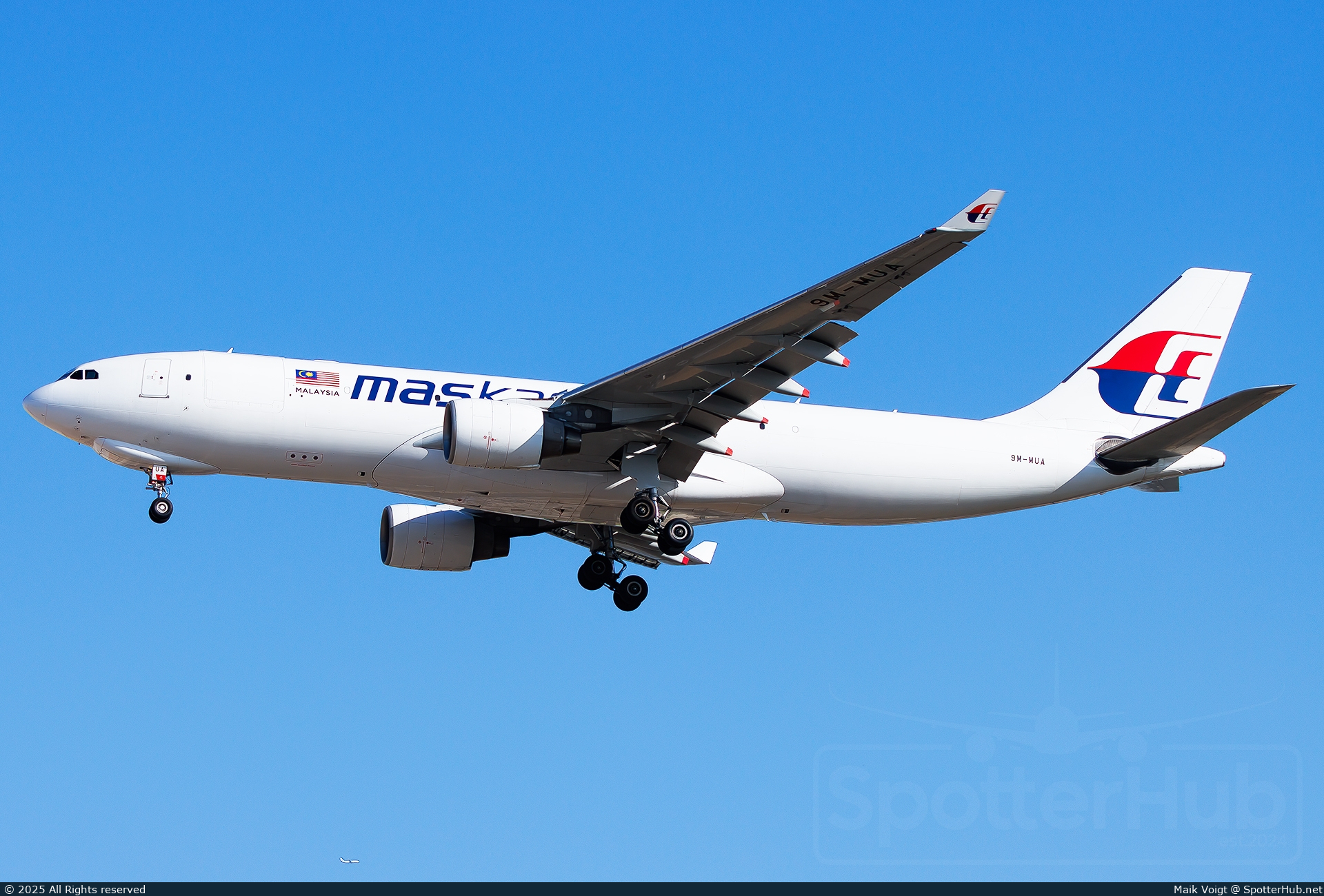 Photo of 9M-MUA - Airbus A330-223F operated by MASkargo