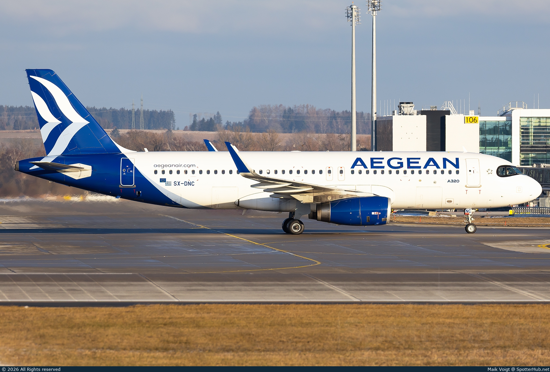 Photo of SX-DNC - Airbus A320-232 operated by Aegean Airlines