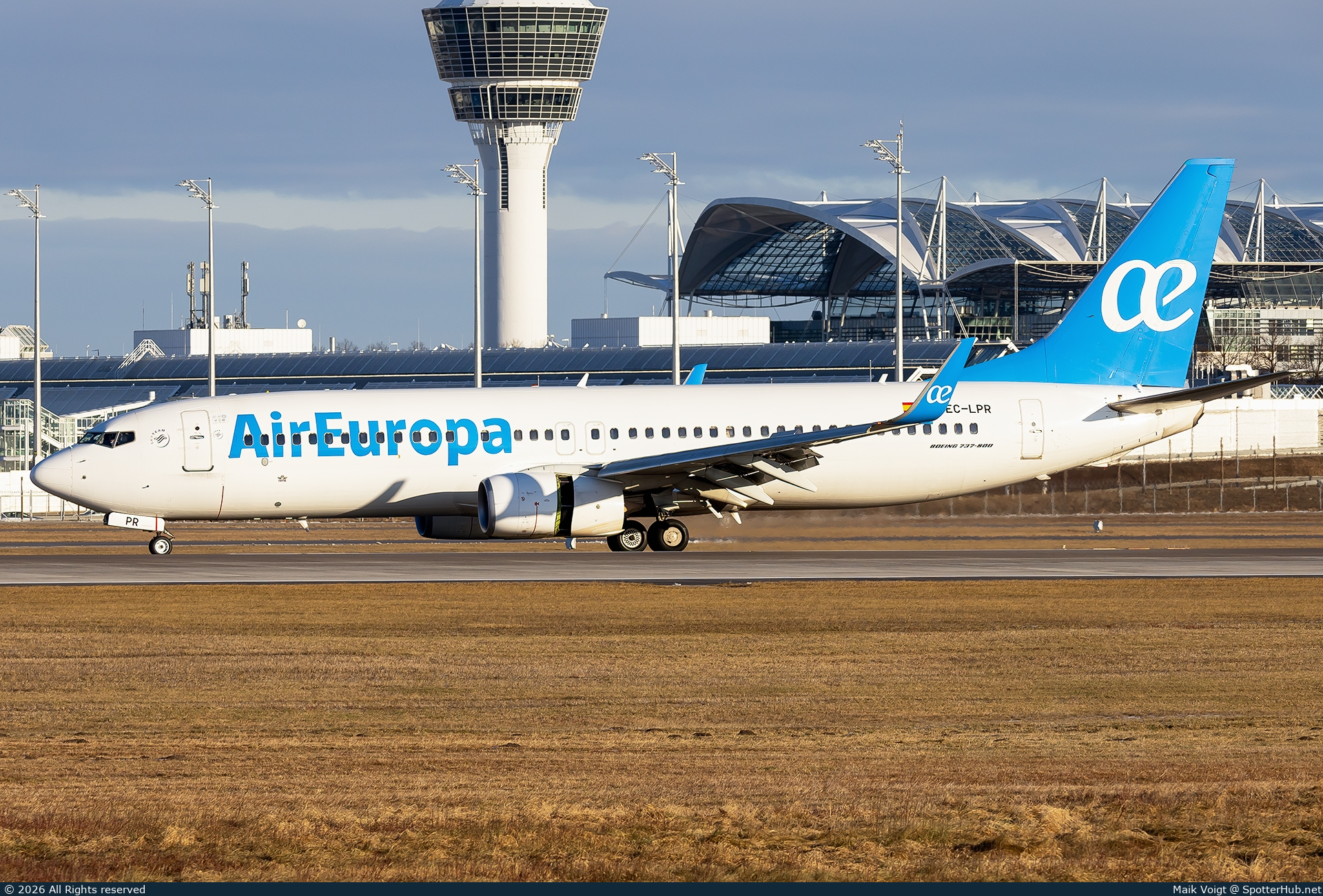 Photo of EC-LPR - Boeing 737-85P operated by Air Europa
